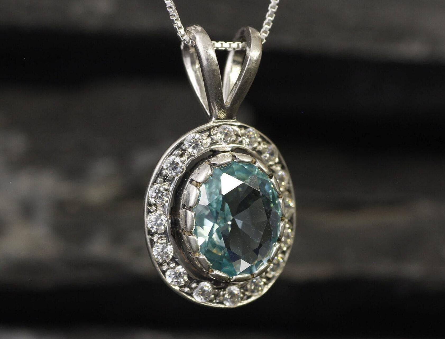 Vintage clearance aquamarine necklace