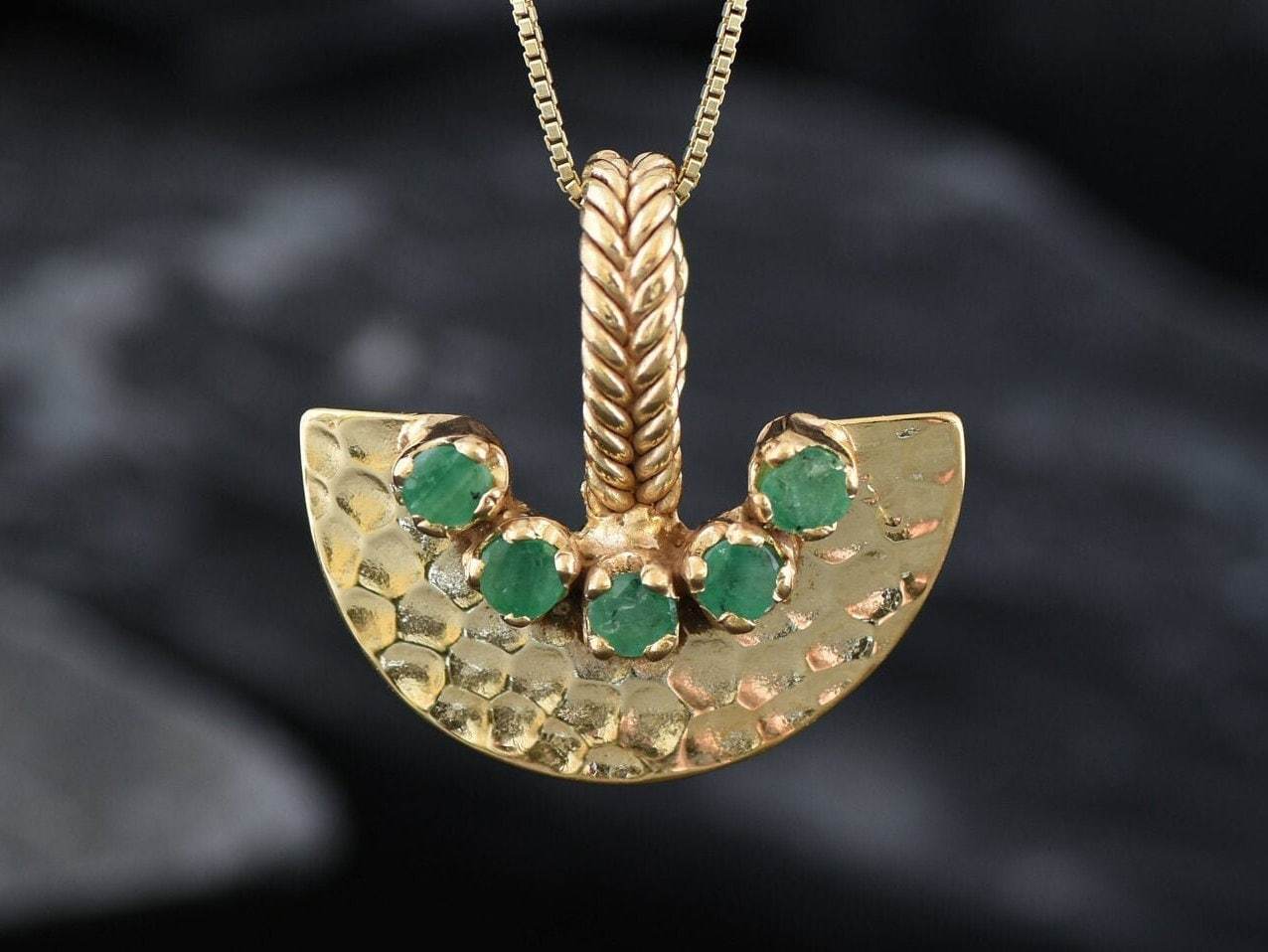 Gold Emerald Egyptian Pendant Natural Emerald Necklace Gold Crescen gold-emerald-egyptian-pendant-natural-emerald-necklace-gold-crescen