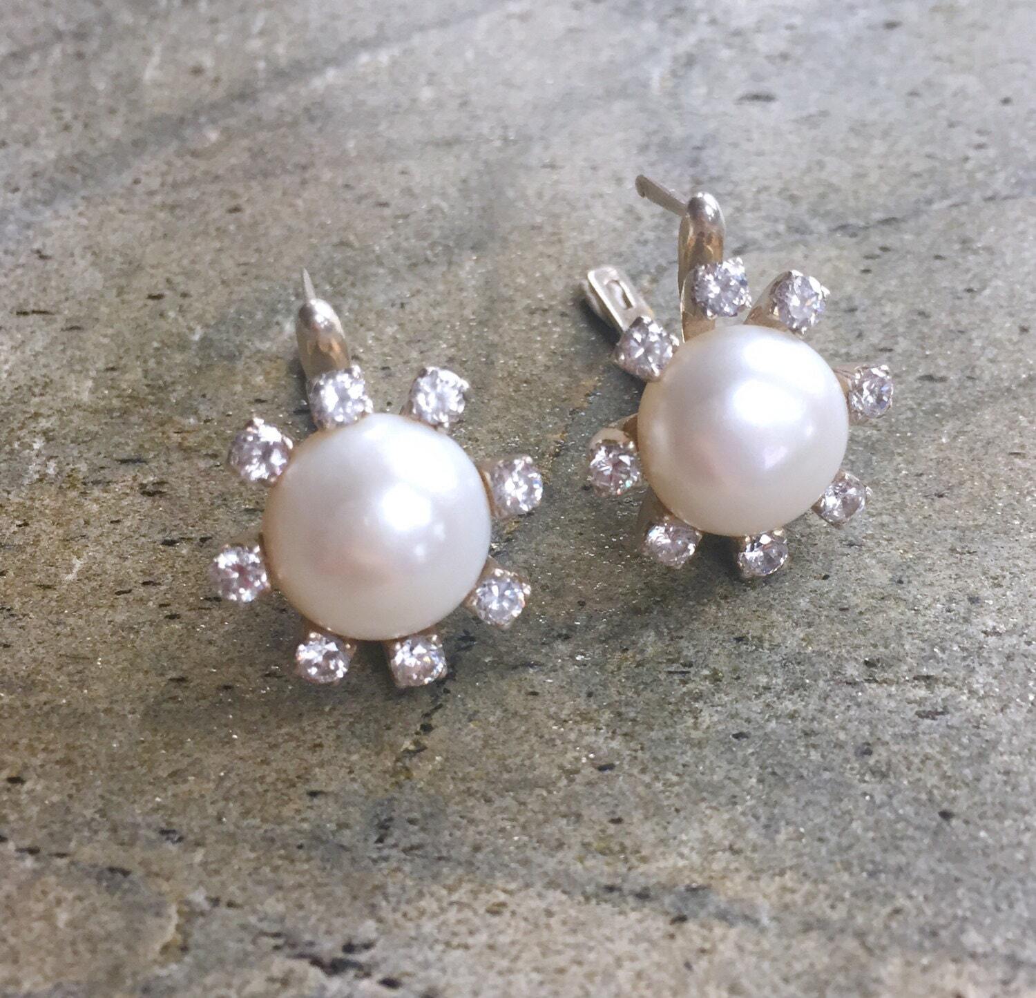 Pearl Earrings, White Pearl Studs, Natural Pearl, June Birthstone, Bridal Studs, Round Sparkly Studs, Vintage Pearl Studs, 925 Silver Studs