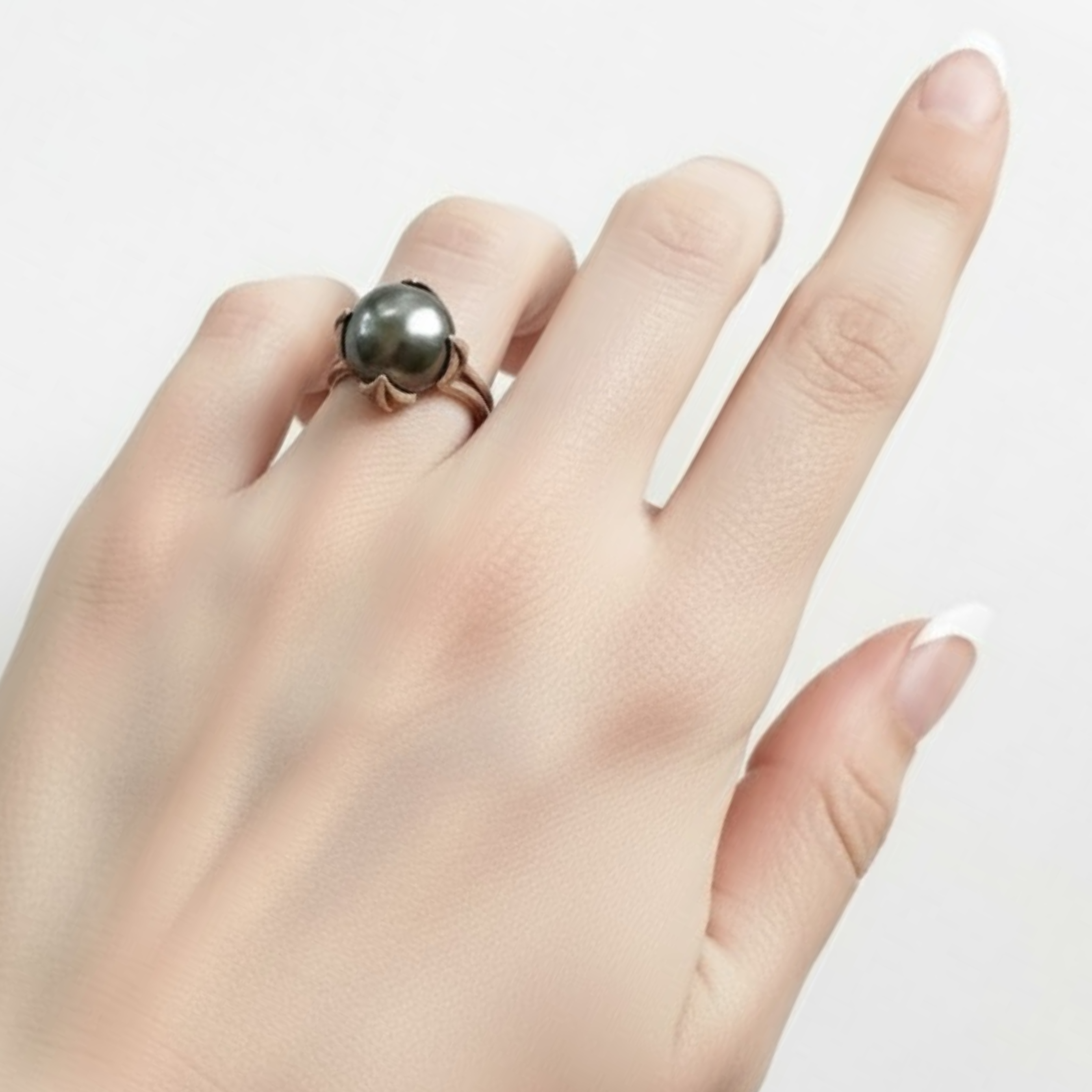 Elegant Black Pearl Leaf Ring in 925 Sterling Silver, perfect for daily wear and special celebrations.