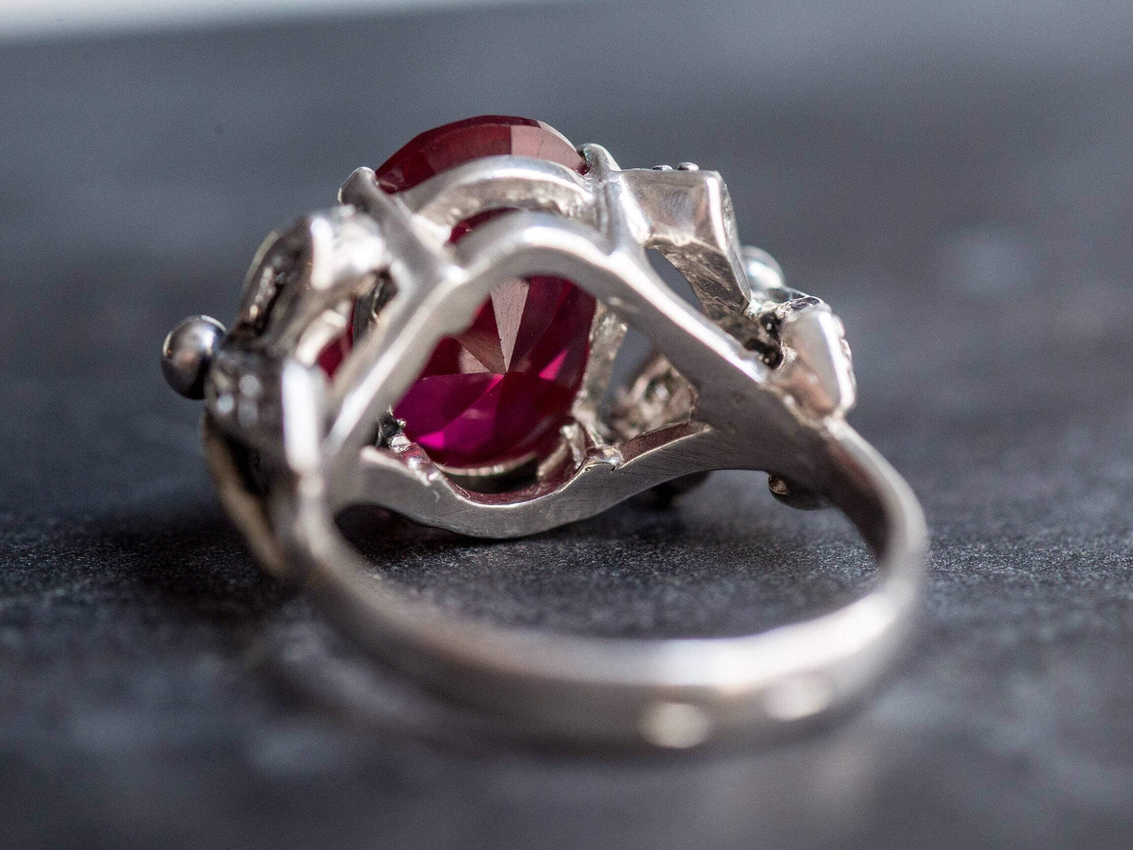 Red Ruby Ring, Ribbon Ring, Created Ruby Ring, Vintage Silver Ring, Vintage Ring, Silver Ribbon, Ruby Ring, Red Ring, Antique Red Ring