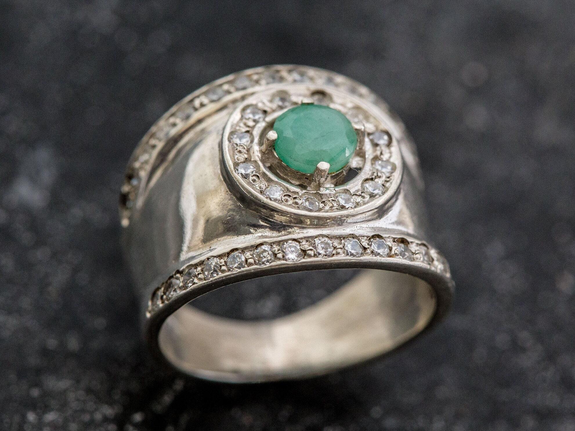 Vintage Emerald Ring, Bezel Ring, Natural Emerald Ring, Vintage Silver Ring, Wide Ring, May Birthstone Ring, Real Emerald Ring, Solid Silver