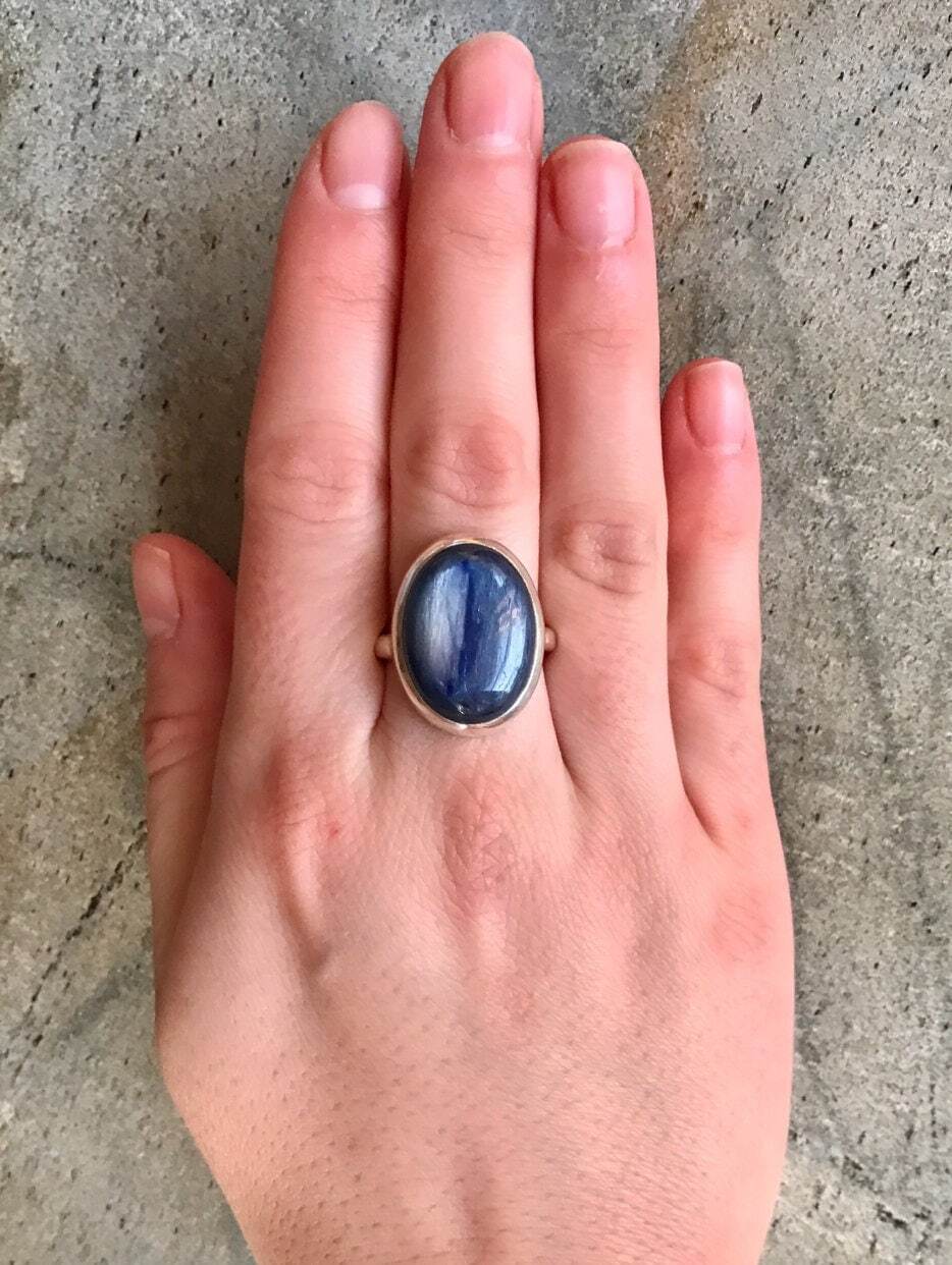 Kyanite Ring, Blue Kyanite, Natural Kyanite, Blue Kyanite Ring, Large Stone Ring, African Kyanite, Vintage Ring, Solid Silver Ring, Kyanite