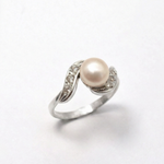 Delicate 925 Sterling Silver ring featuring a Natural White Pearl, a timeless gift representing June's birthstone.
