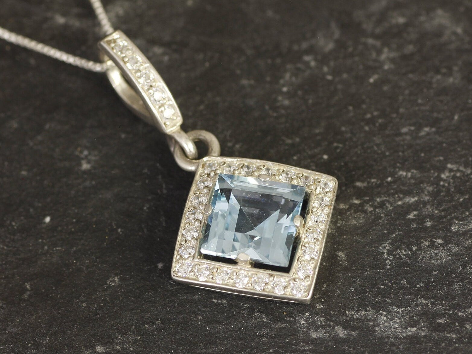 Blue Topaz Pendant, Natural Blue Topaz, December Birthstone, Vintage Topaz Pendant, Vintage Pendant, Topaz Necklace, 925 Silver, Blue Topaz