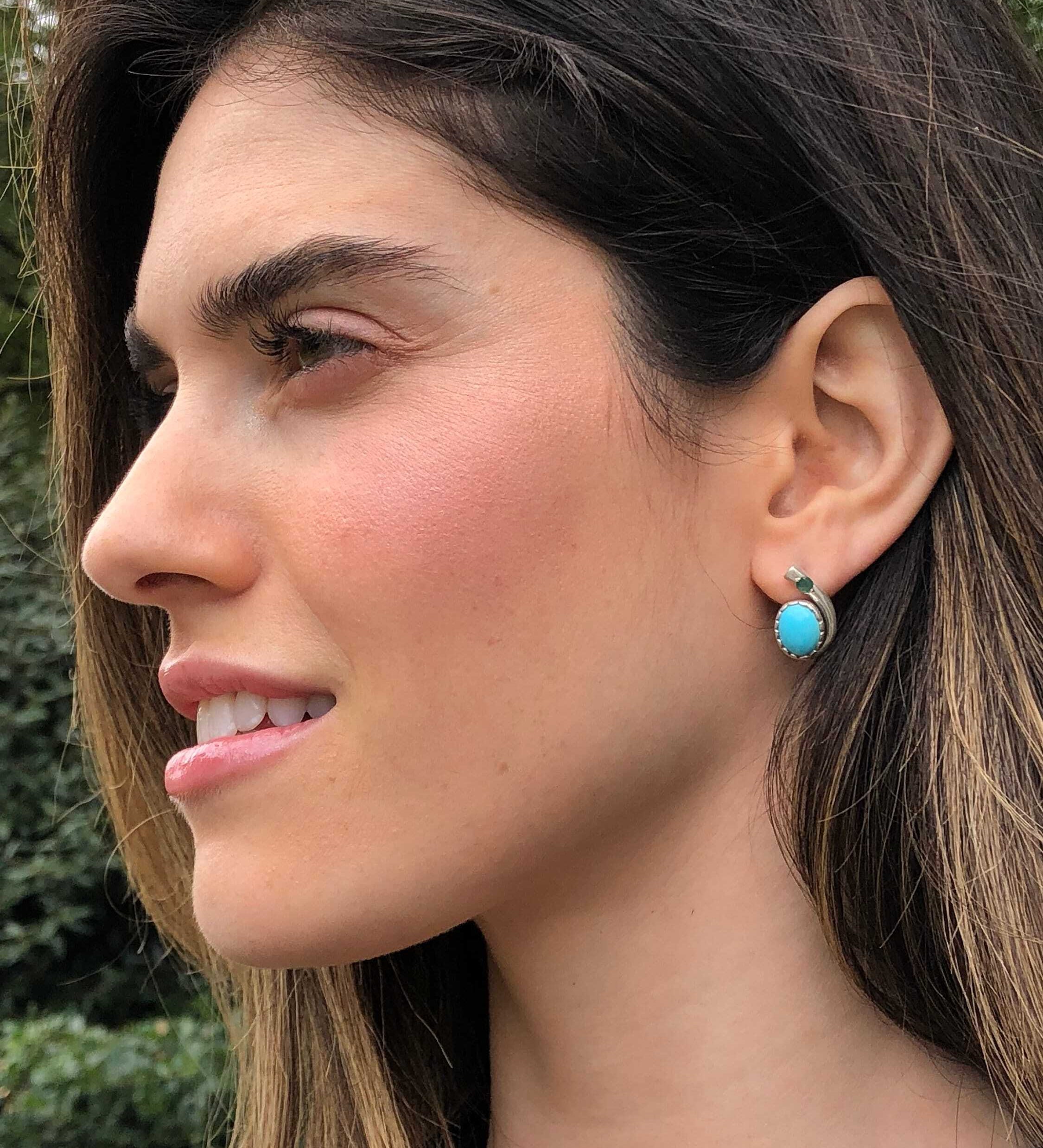 Kyanite Earrings, Blue Kyanite, Emerald Studs, Emerald Earring, Birthstone Earrings, Birthstone Jewelry, May Birthstone, Blue Stone