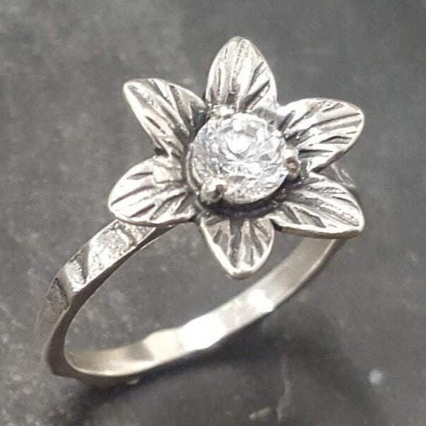 Flower Ring, Diamond Ring, Created Diamond, Silver Flower Ring, Vintage Flower Ring, White Diamond Ring, Sparkly Ring, Solid Silver Ring
