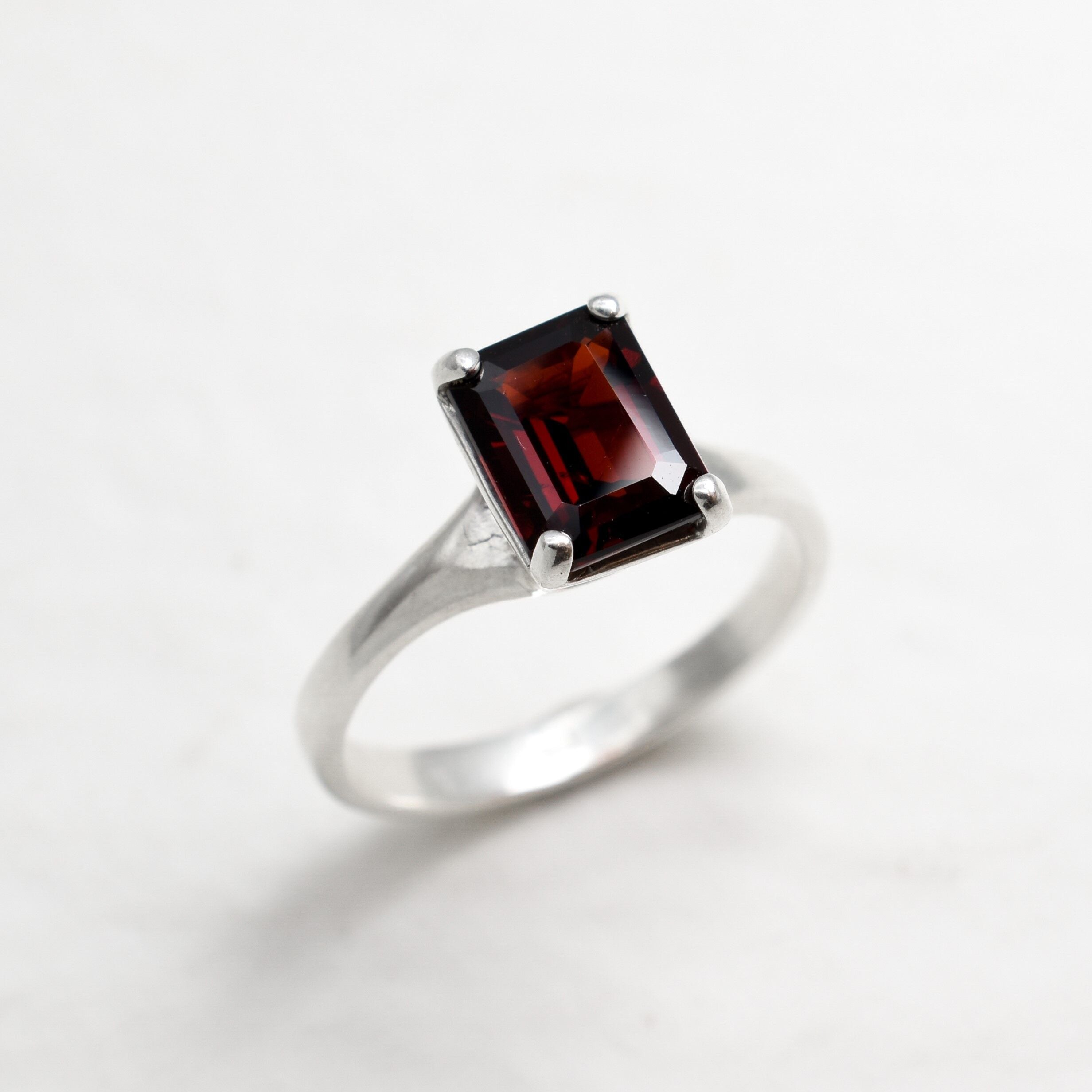 Garnet Ring, January Birthstone, Natural Garnet Rectangle Ring, Silver Ring, Solitaire Engagement Ring, Red Solitaire Ring, Engagement Ring
