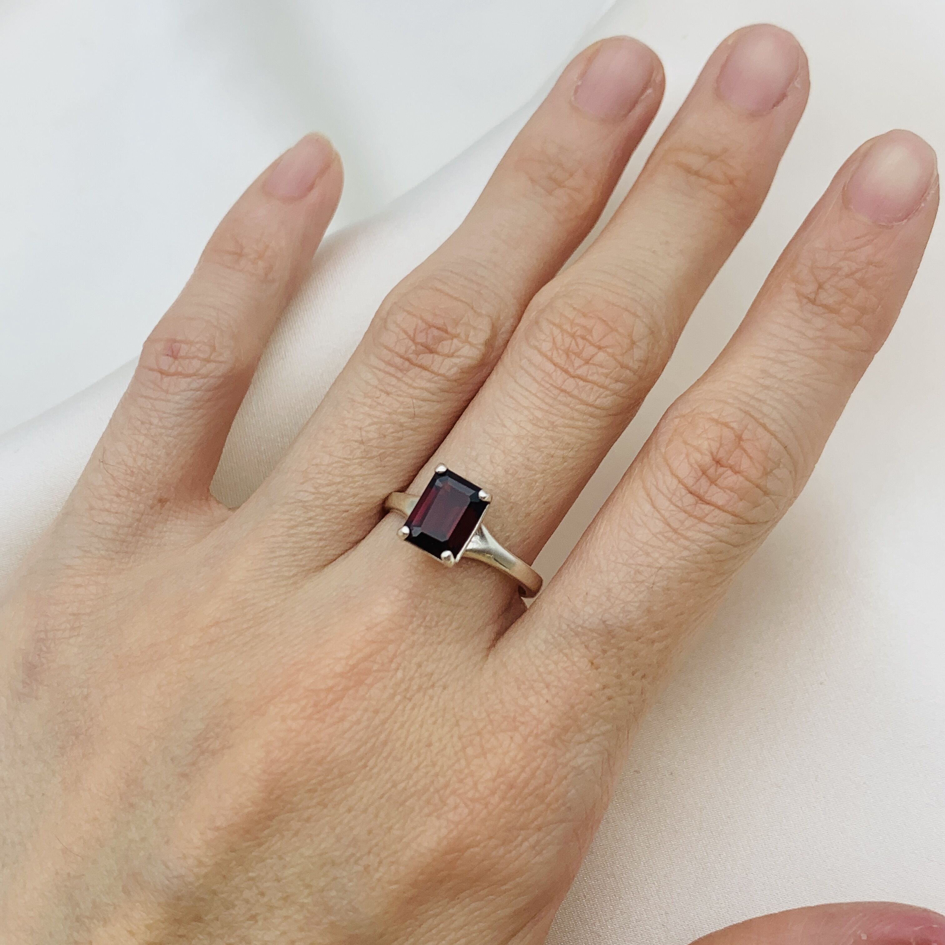 Garnet Ring, January Birthstone, Natural Garnet Rectangle Ring, Silver Ring, Solitaire Engagement Ring, Red Solitaire Ring, Engagement Ring
