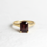 Stunning 18k Gold Vermeil Garnet Ring, features a solitaire design, ideal for everyday elegance and meaningful gifts.