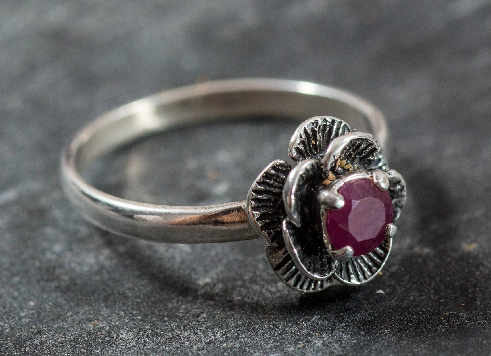 Real Ruby Ring, Flower Ring, Natural Ruby, Vintage Ruby Ring, July Birthstone Ring, Mothers Birthstone, Red Rose Ring, Solid Silver Ring