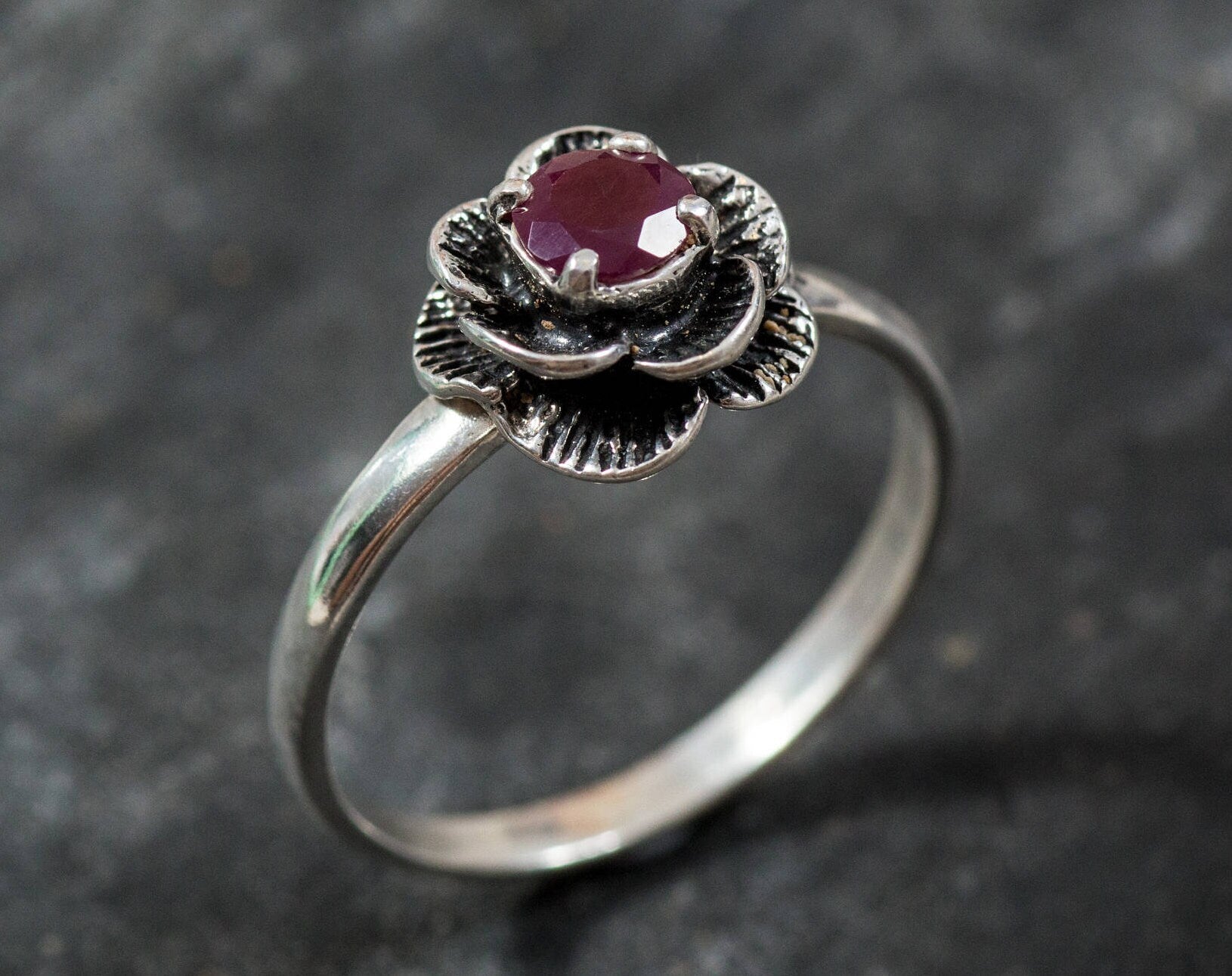 Real Ruby Ring, Flower Ring, Natural Ruby, Vintage Ruby Ring, July Birthstone Ring, Mothers Birthstone, Red Rose Ring, Solid Silver Ring