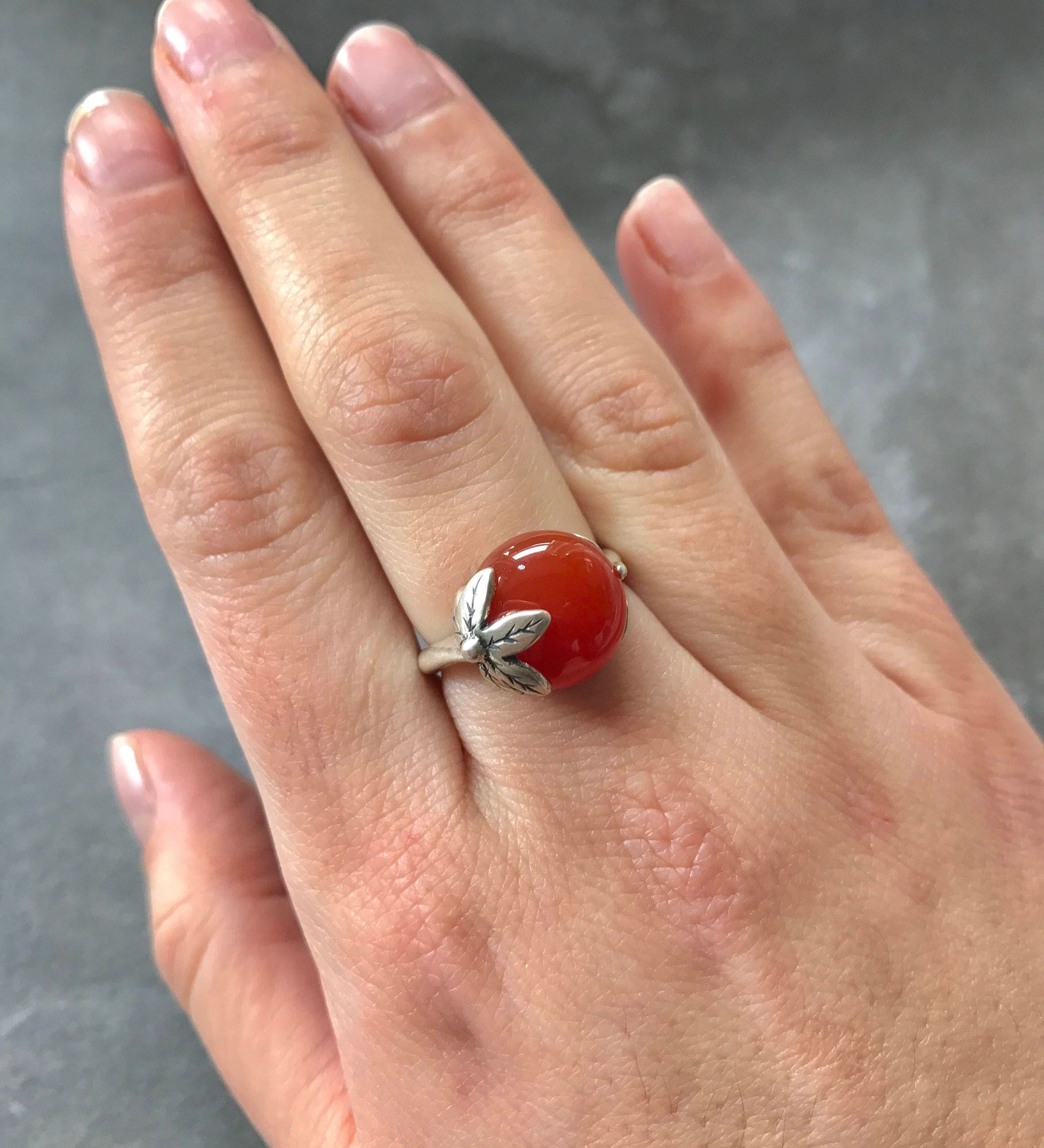 Carnelian Ring, Natural Carnelian, Red Agate Ring, Agate Ring, Leaf Ring, Red Ring, Vintage Rings, Red Stone, Solid Silver Ring, Agate