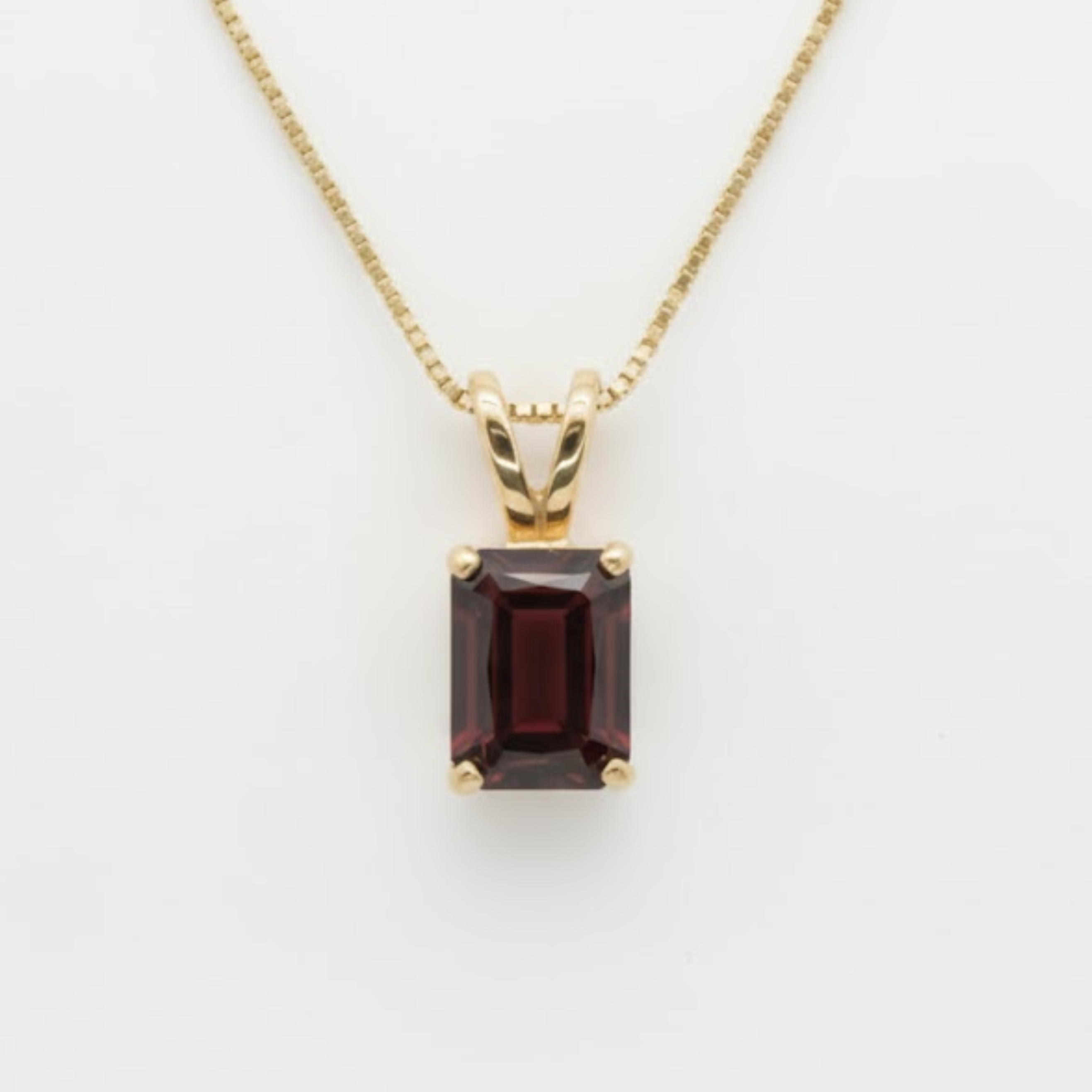 Natural Garnet Pendant made in 18k Gold Vermeil with Natural Red Garnet in Prong setting, January Birthstone gift idea, symbolizes love, passion & commitment, ideal for everyday wear and perfect for birthday gifting and special occasions.