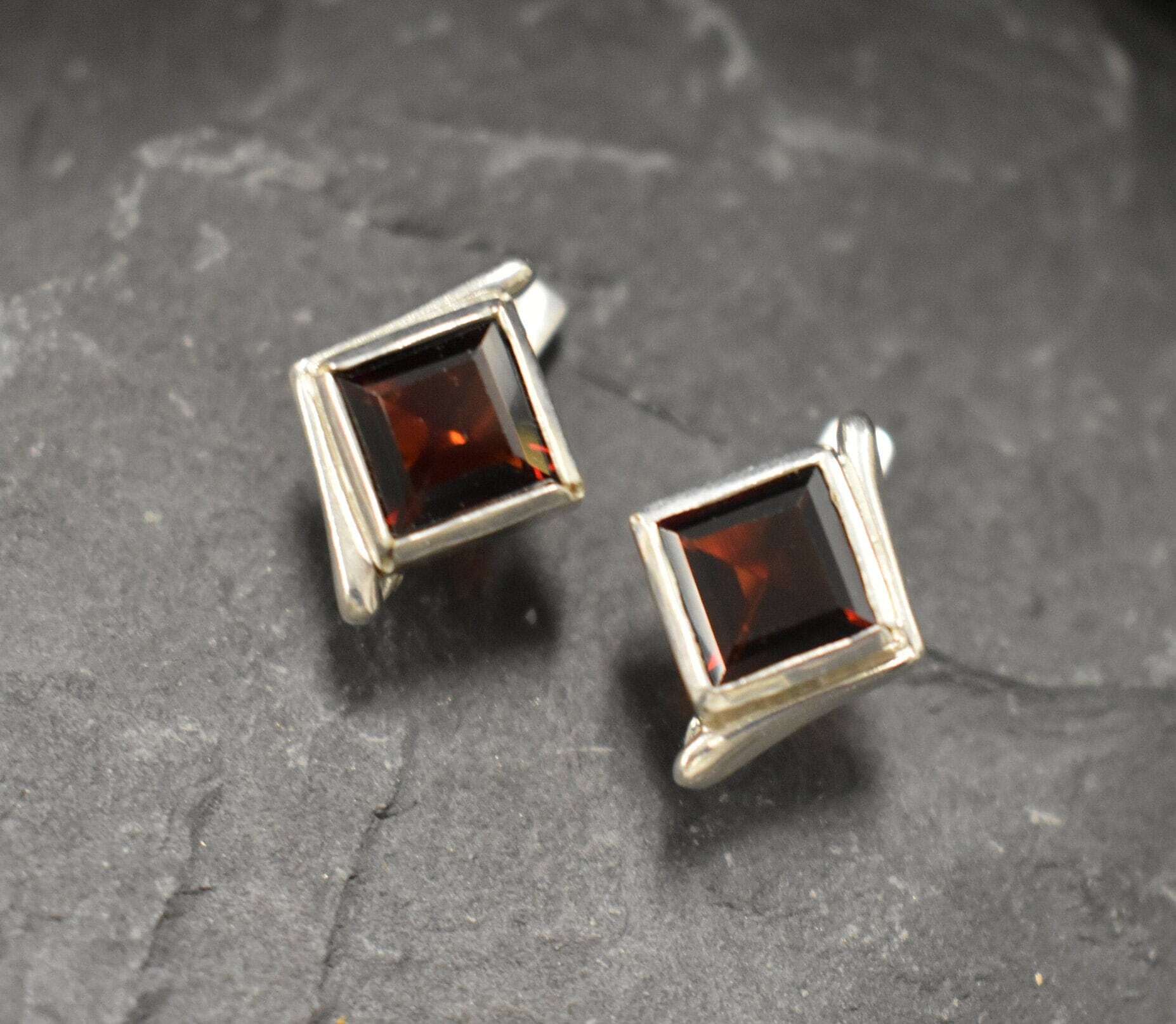 Garnet Earrings, Natural Garnet, January Birthstone, Silver Square Studs, Red Diamond Studs, Red Vintage Earrings, Solid Silver Earrings