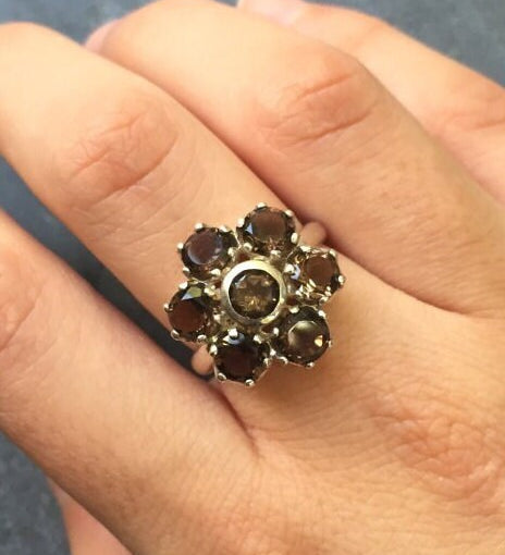 Flower Ring, Garnet Ring, Natural Garnet, Vintage Garnet Ring, January Birthstone, January Ring, Vintage Rings, Rose Ring, Solid Silver Ring