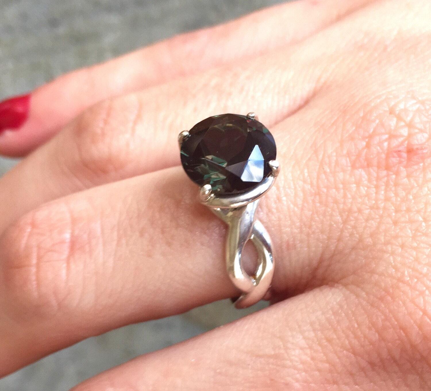 Promise Ring, Created Green Diamond, Green Diamond Ring, Engagement Ring, Dark Green Ring, High Setting Ring, Intertwined Ring, 925 Silver