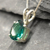 Dainty Emerald Pendant - Green Oval Necklace, Green Vintage Pendant