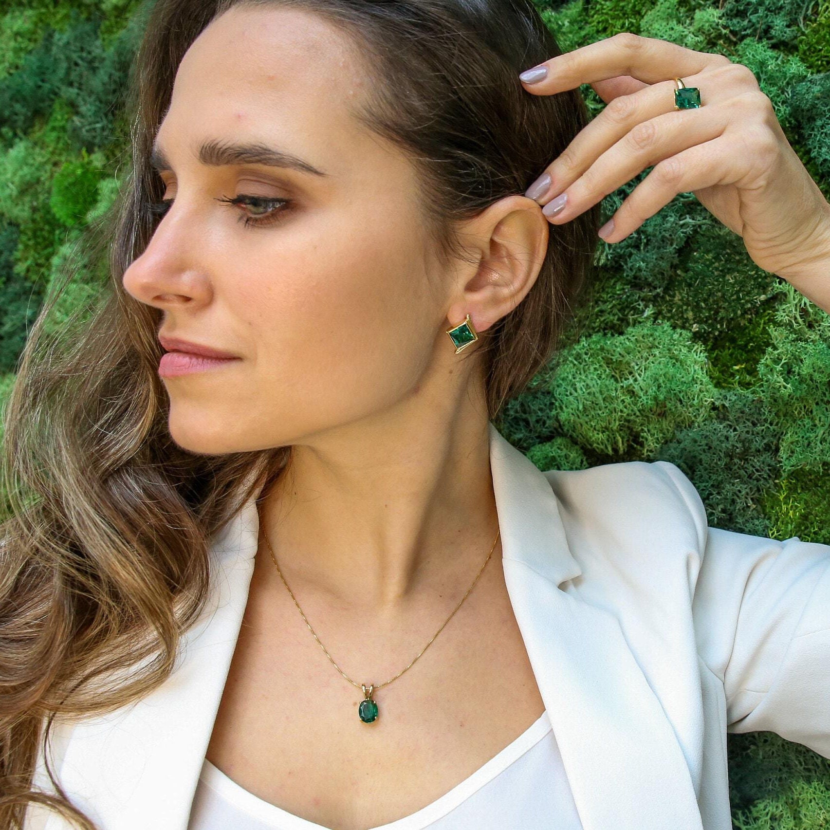 Beautifully crafted 18k Gold Vermeil Pendant with Oval Created Emerald, perfect for everyday elegance and special gifting moments.