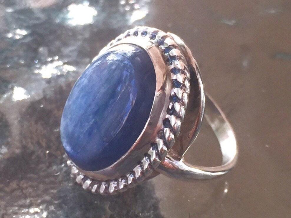 Kyanite Ring, African Kyanite, Natural Kyanite, Vintage Ring, Blue Kyanite, Blue Stone Ring, Kyanite, Large Stone Ring, Pure Silver