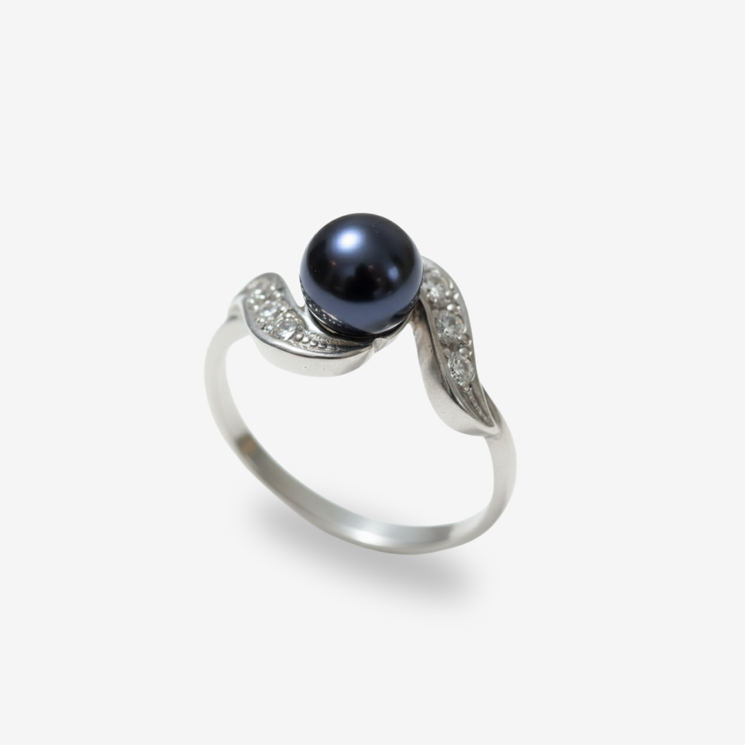 Stunning Black Pearl Ring crafted in 925 Sterling Silver, perfect for everyday elegance and memorable gift occasions.