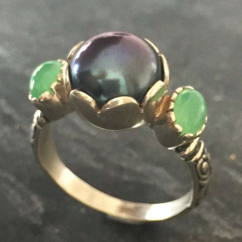 Black Pearl Ring, Natural Pearl, Three Stone Ring, Natural Chrysoprase, June Birthstone, Bohemian Ring, Vintage Pearl Ring, Solid Silver