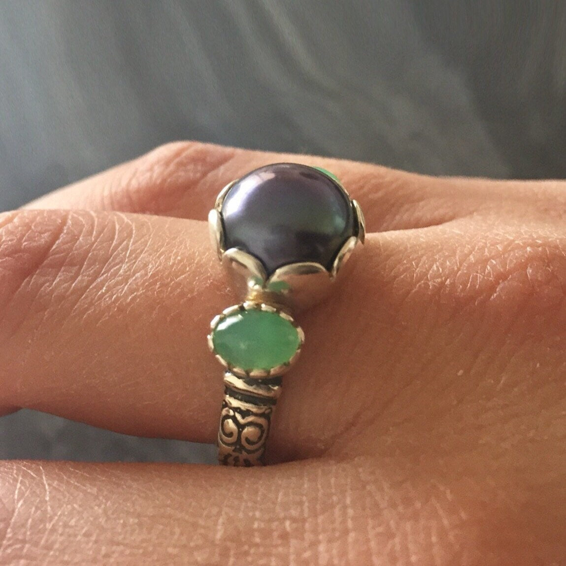 Black Pearl Ring, Natural Pearl, Three Stone Ring, Natural Chrysoprase, June Birthstone, Bohemian Ring, Vintage Pearl Ring, Solid Silver