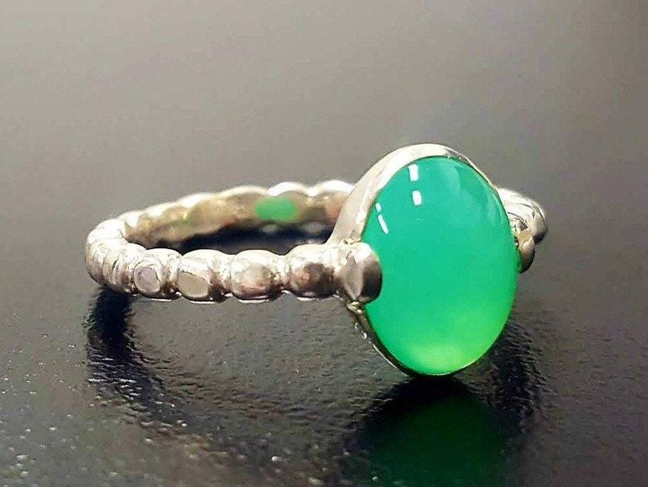 Chrysoprase Ring, Natural Chrysoprase, May Birthstone, Green Promise Ring, May Ring, Green Vintage Ring, Sterling Silver Ring, Chrysoprase