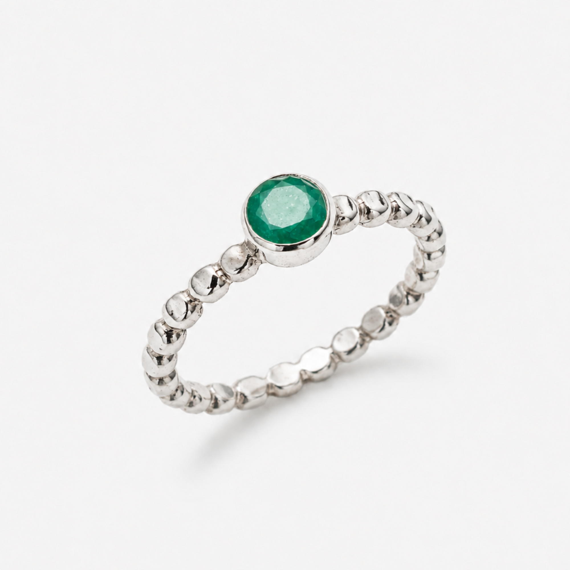 Natural Emerald Ring made in 925 Sterling Silver with Round Natural Green Emerald in Bezel setting, May Birthstone gift idea, symbolizes growth, harmony, and deep emotional healing, ideal for everyday wear and perfect for birthday gifting and special occasions.