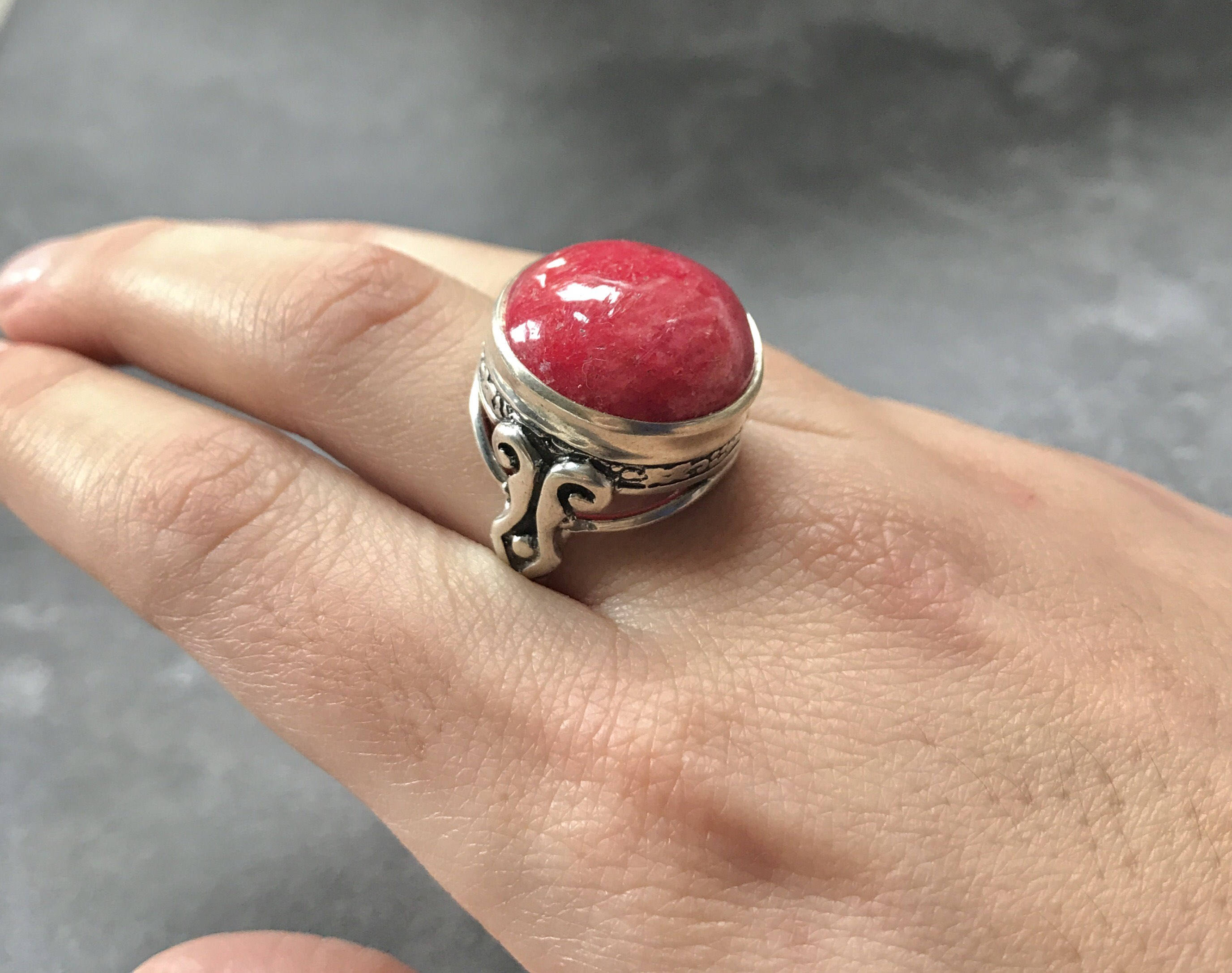 Rhodochrosite Ring, February Birthstone, Vintage Rings, Large Rhodochrosite, Rhodochrosite, Argentina Ring, Natural Stone, Solid Silver Ring