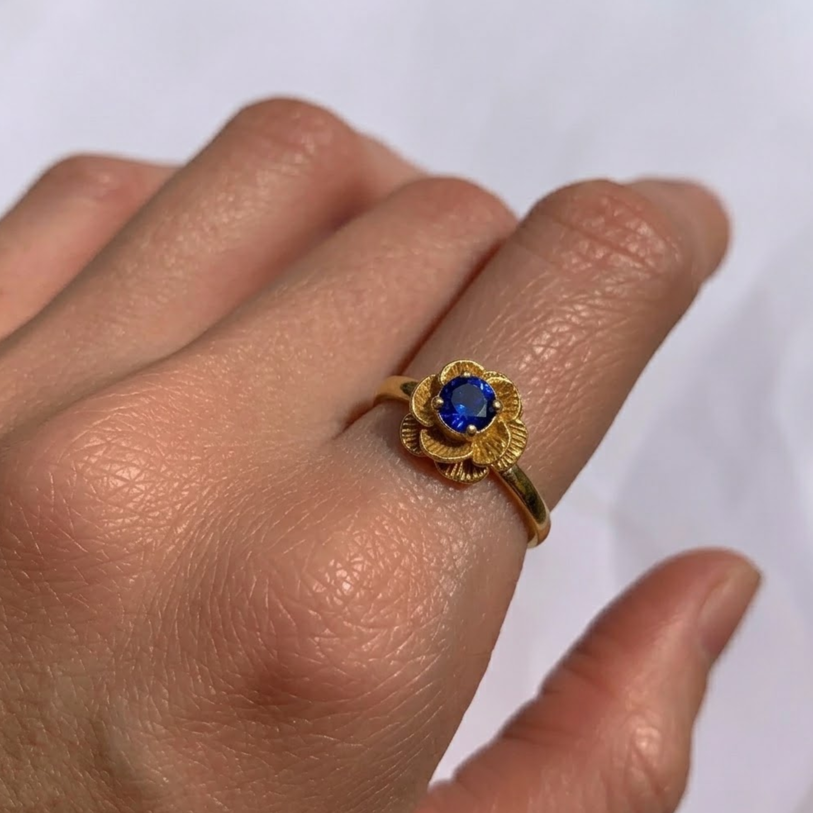 Created Sapphire Ring in 18k Gold Vermeil, featuring a round blue sapphire. Ideal September birthstone gift for daily wear.