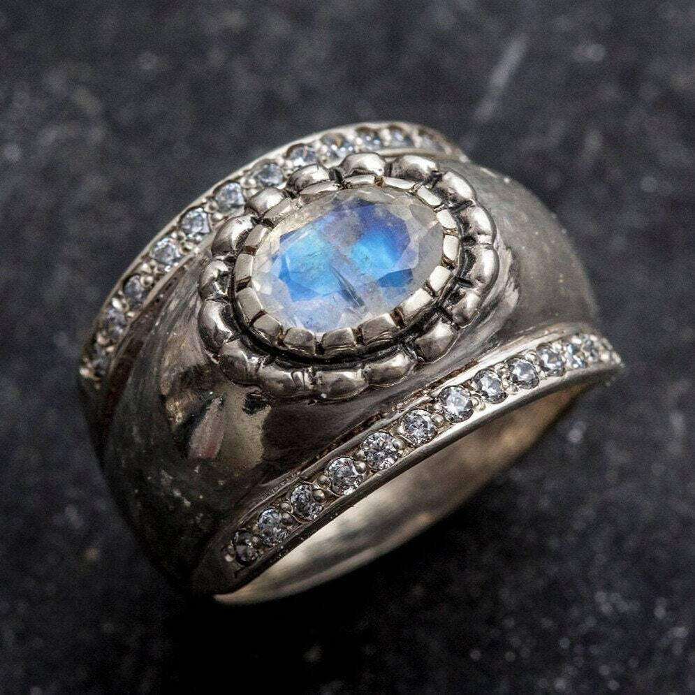 Moonstone Ring, Rainbow Moonstone, Wide Dome Ring, June Birthstone Ring, Vintage Rings, Signet Ring, Solid Silver Ring, Thick Silver Ring