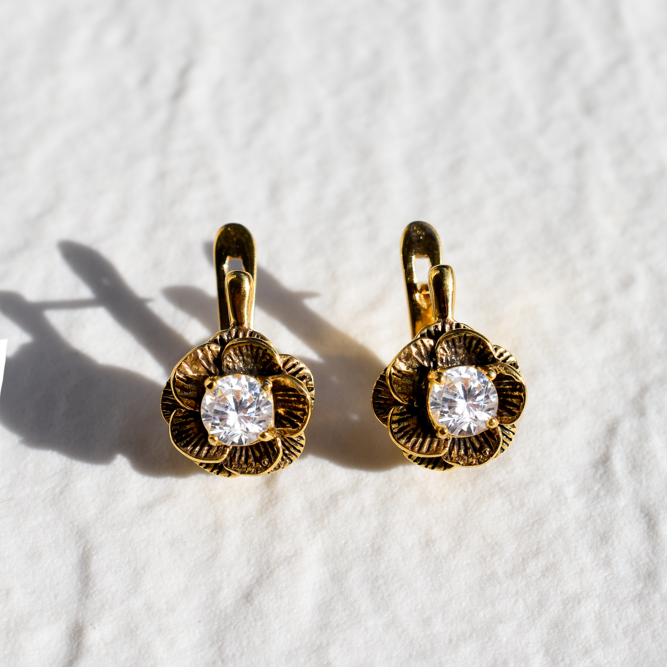 Flower Earrings, Diamond Earrings, Created Diamond, Sparkly Earrings, Diamond Studs, Vintage Earrings, White Diamond Studs, Floral Earrings(1)