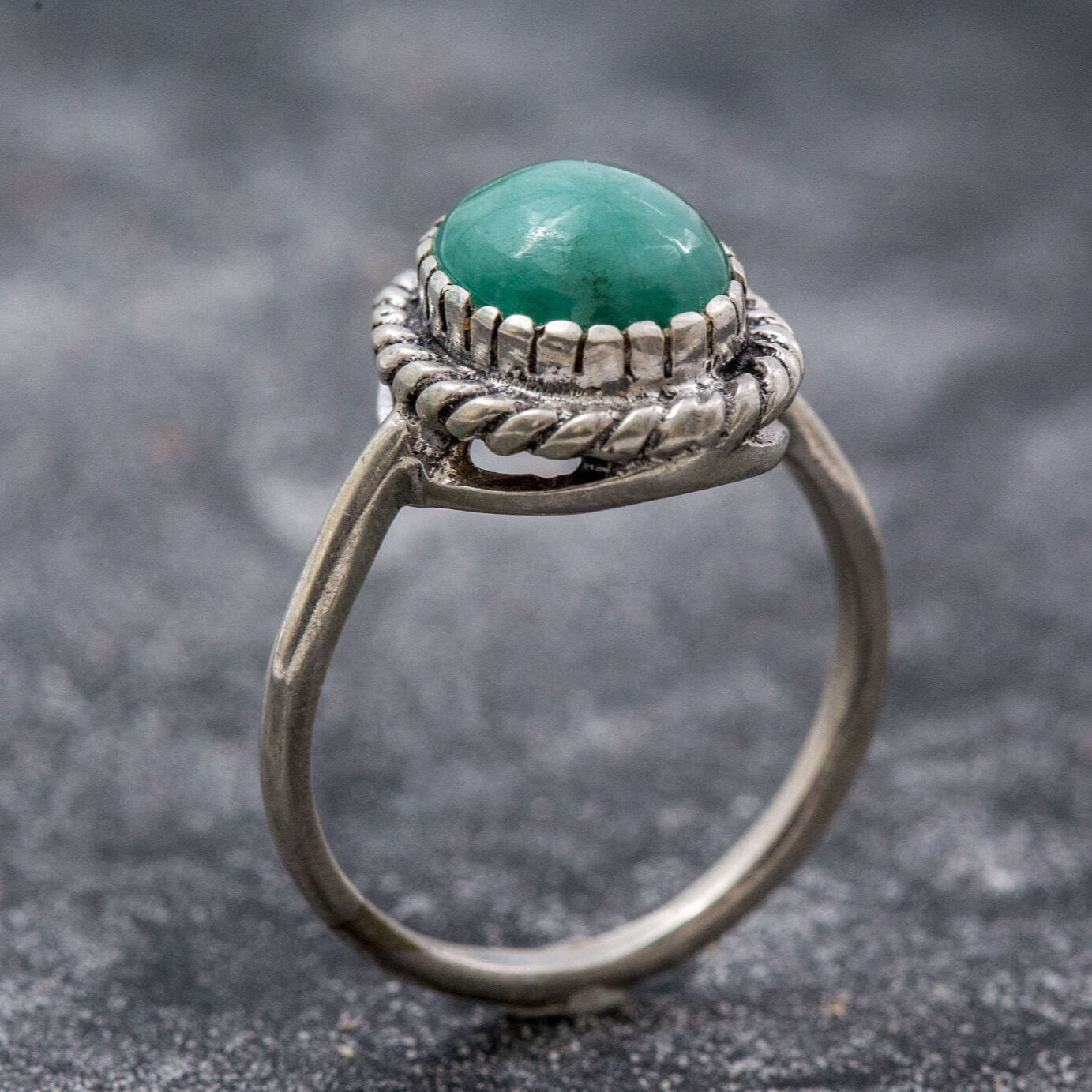 Emerald Ring, Vintage Emerald Ring, 3 Carat Emerald, Natural Emerald Ring, Vintage Rings, Vintage Silver Ring, May Birthstone, Real Emerald