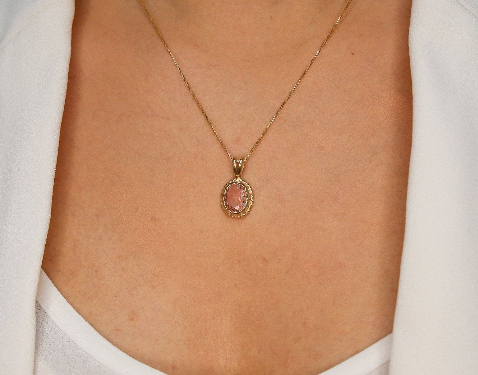 Morganite Necklace, Created Morganite, Small Oval Pendant, Pink Diamond Pendant, Vintage Pendant, Dainty Pink Pendant, Solid Silver Necklace(1)