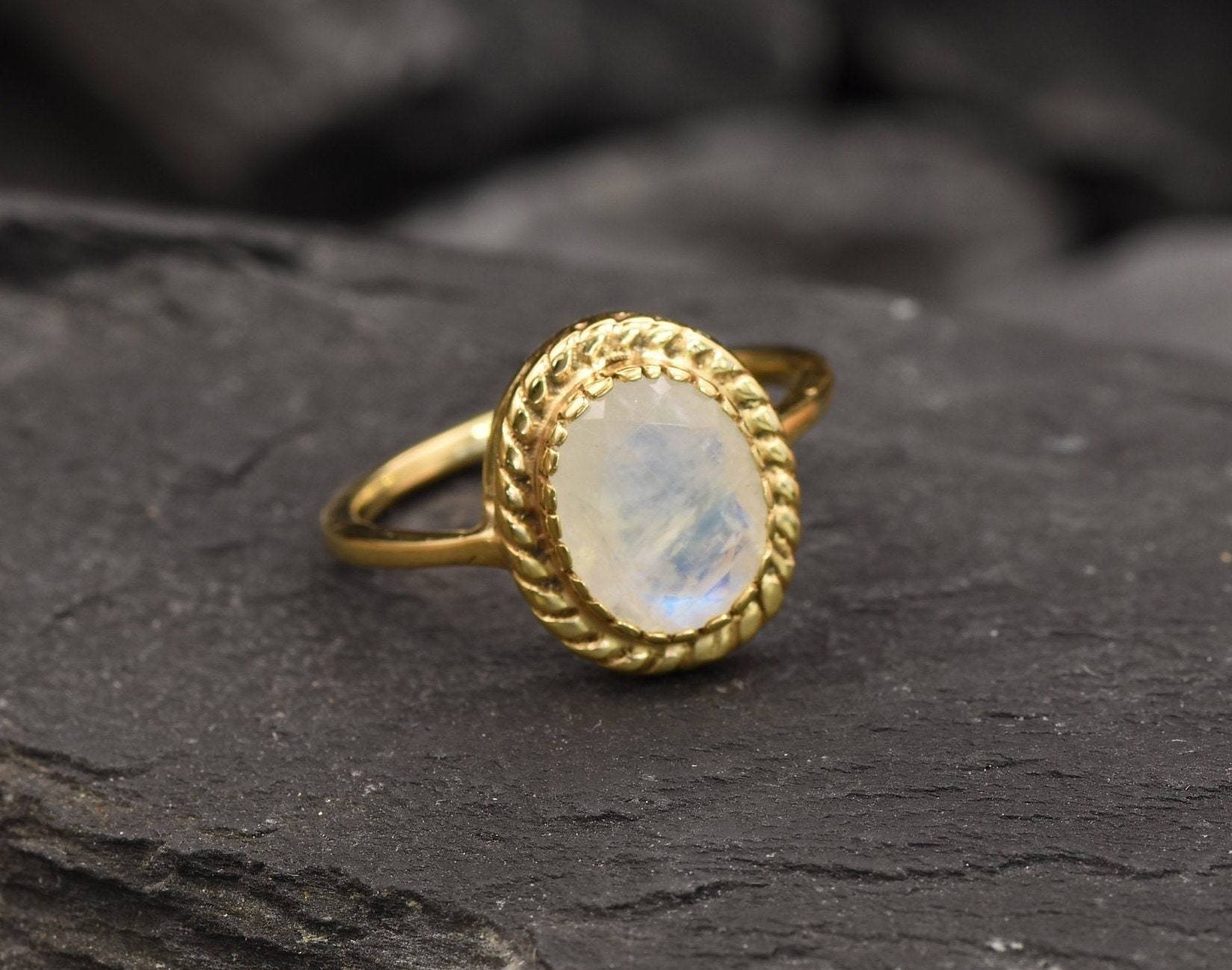 Moonstone Ring, Natural Moonstone, June Birthstone, Victorian Ring, Rainbow Moonstone, June Birthstone Ring, Unique Stone Ring, Silver Ring(1)