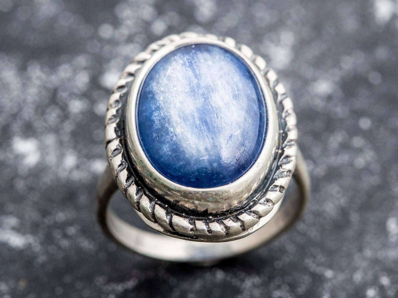 Blue Statement Ring, Kyanite Ring, Blue Kyanite Ring, Natural Kyanite, Vintage Silver Ring, Large Kyanite, Solid Silver Ring, Real Kyanite