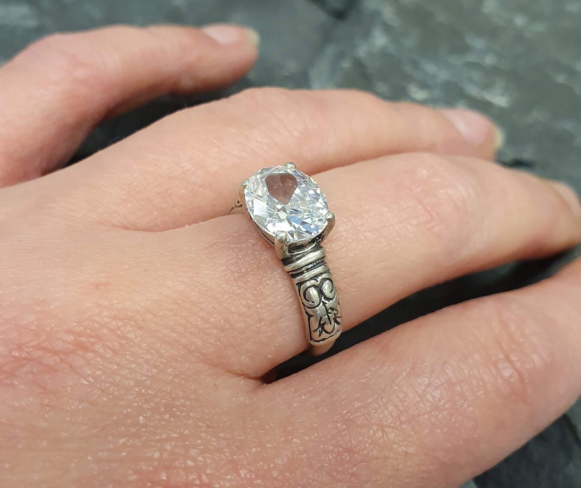 Horizontal Ring, Created Diamond Ring, Diamond Ring, Sparkly Ring, Vintage Rings, Zircon Ring, Artistic Ring, Solid Silver Ring, CZ Diamond