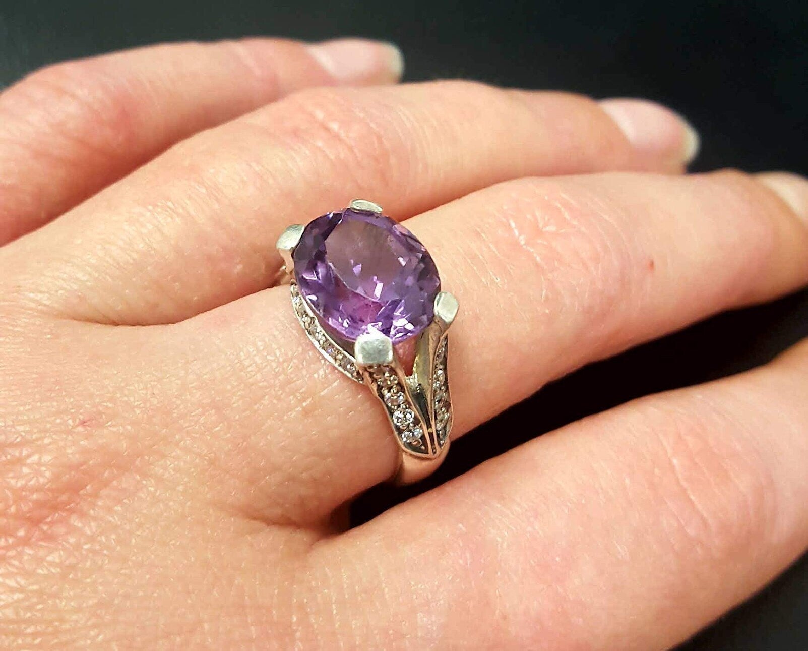 Amethyst Ring, Natural Amethyst, February Birthstone, Horizontal Ring, February Ring, Purple Vintage Ring, Solid Silver Ring, Amethyst