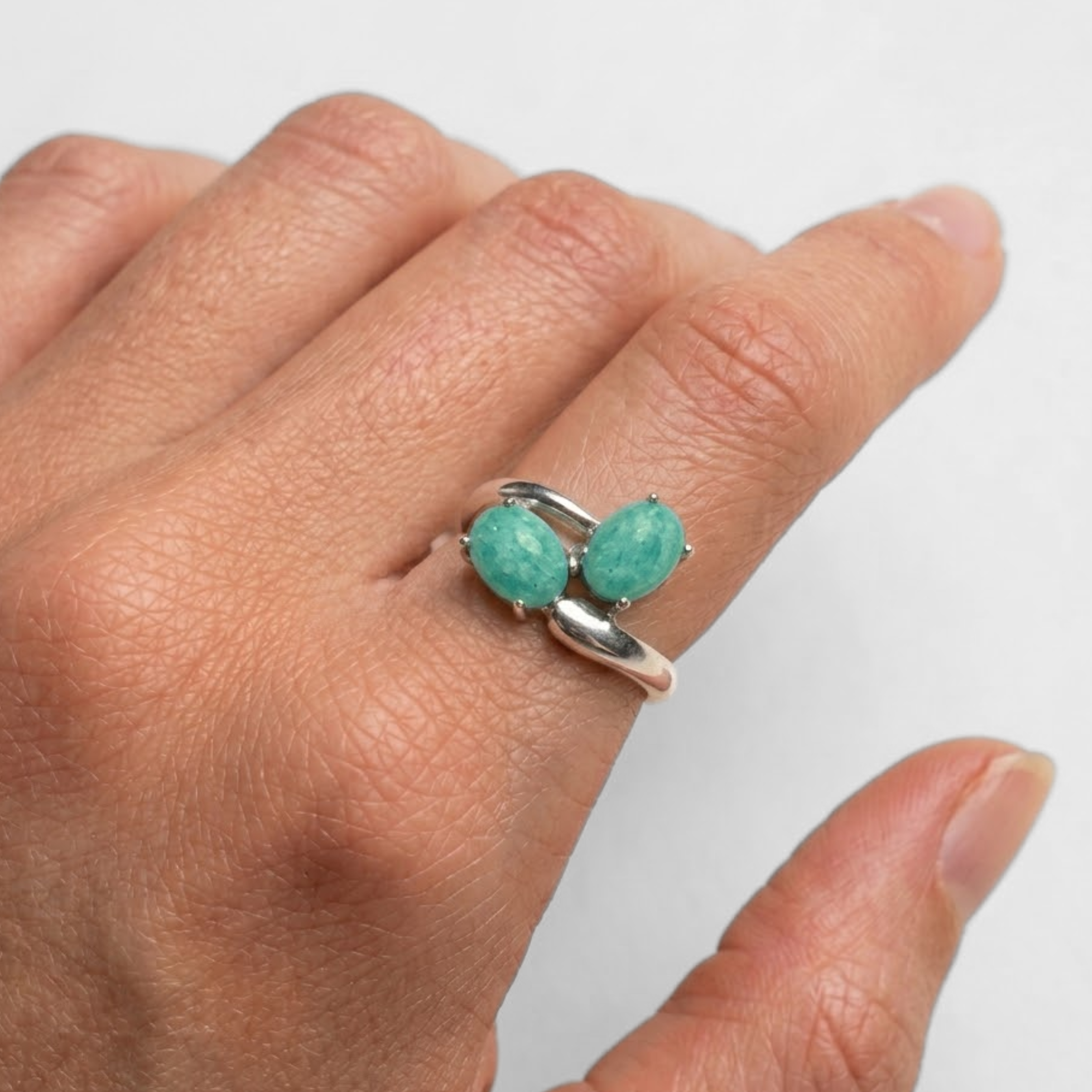 Elegant 925 Sterling Silver ring featuring an Oval Natural Emerald, ideal for May birthdays and meaningful gifting.