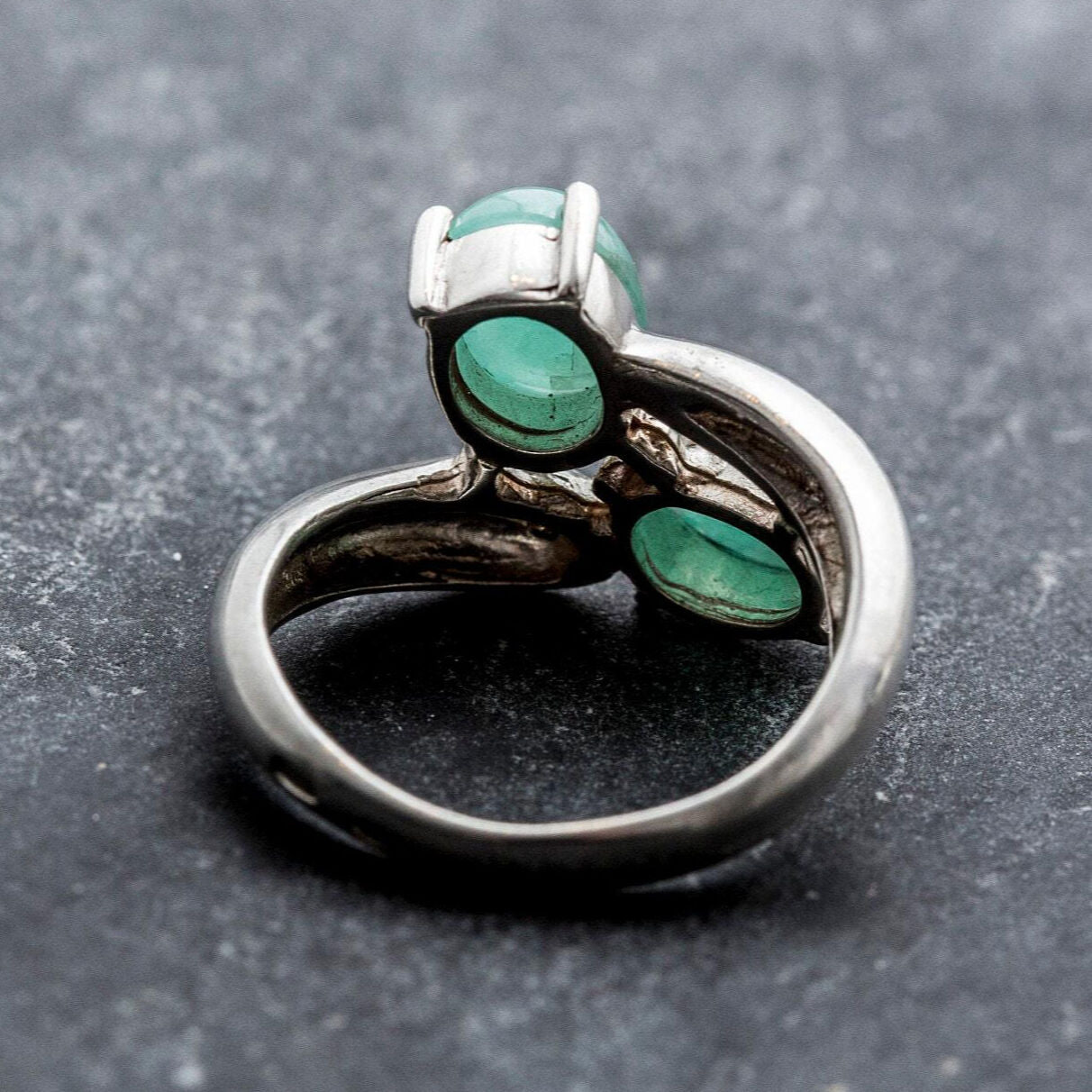 Emerald Ring, Natural Emerald, May Birthstone, Bypass Ring, Asymmetric Ring, Two Stone Ring, Green Ring, Vintage Rings, Sterling Silver Ring