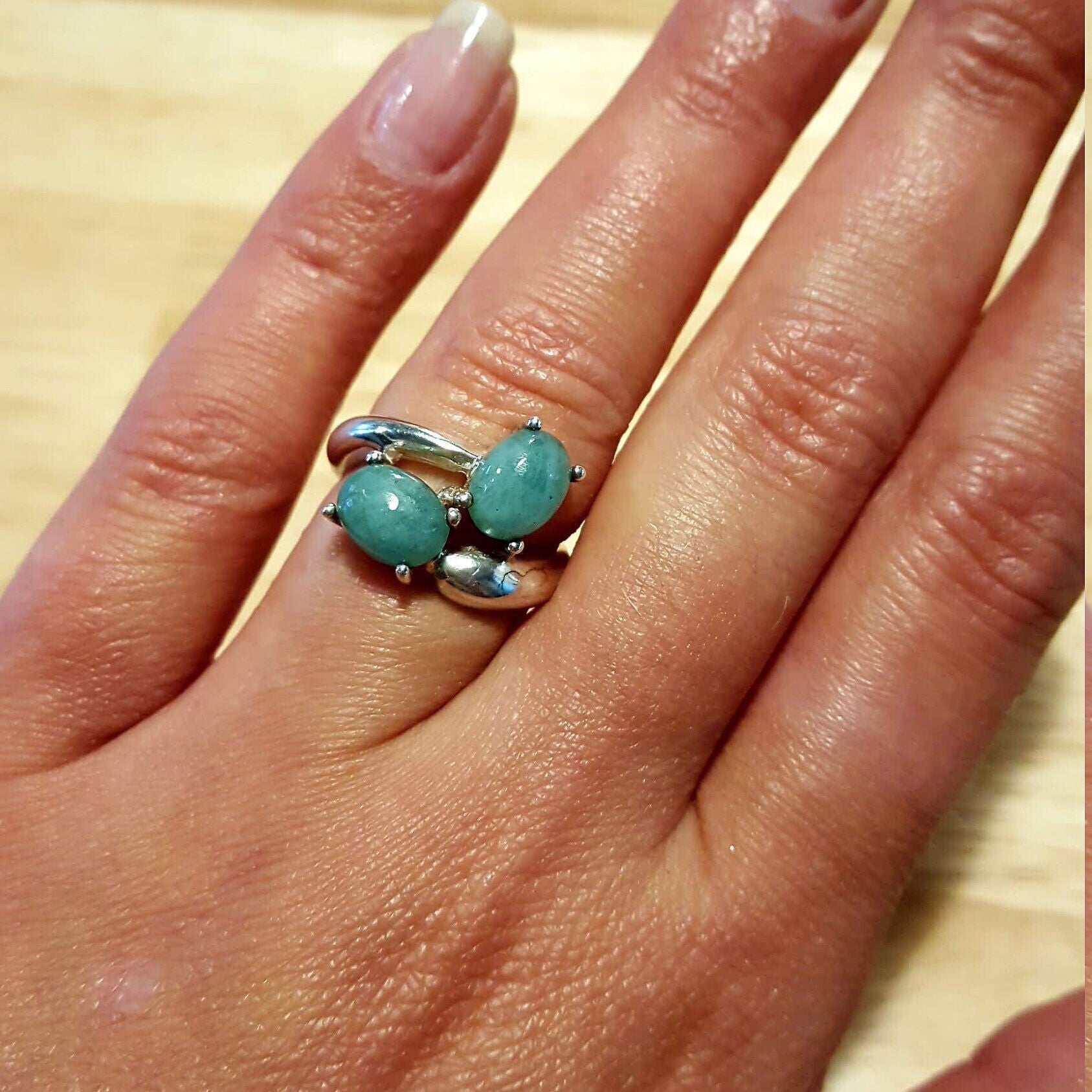 Elegant 925 Sterling Silver ring featuring an Oval Natural Emerald, ideal for May birthdays and meaningful gifting.