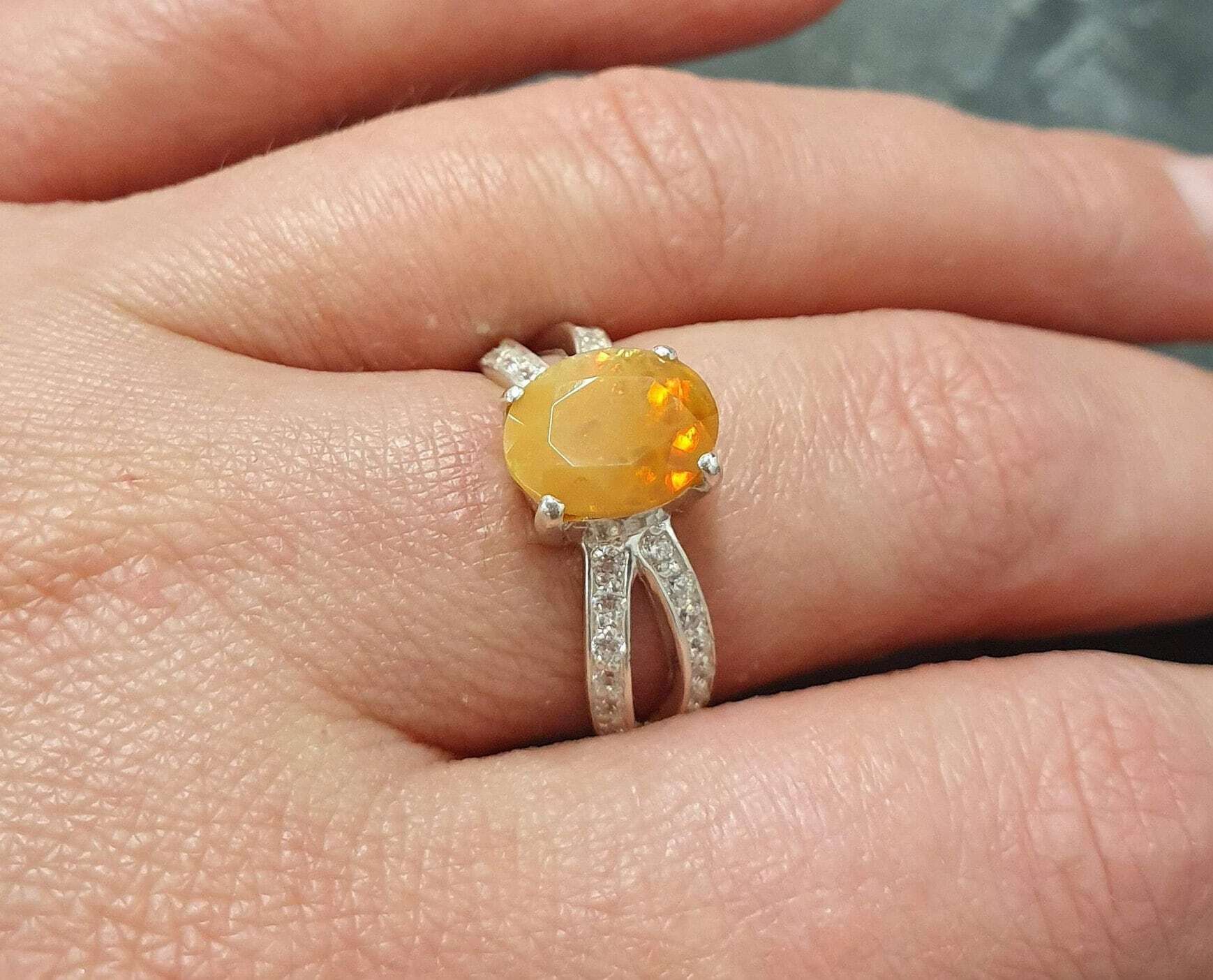 Fire Opal Ring, Natural Opal Ring, Antique Ring, October Birthstone, Solitaire Ring, Yellow Opal Ring, Proposal Ring, Sterling Silver Ring