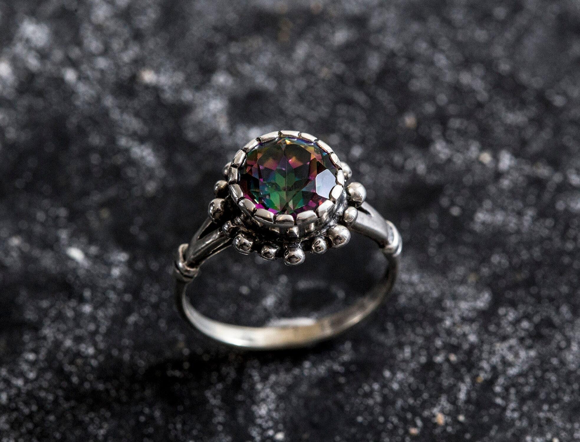 Round Topaz Ring, Mystic Topaz Ring, Natural Topaz, December Birthstone, Purple Ring, Vintage Rings, December Ring, Solid Silver Ring, Topaz