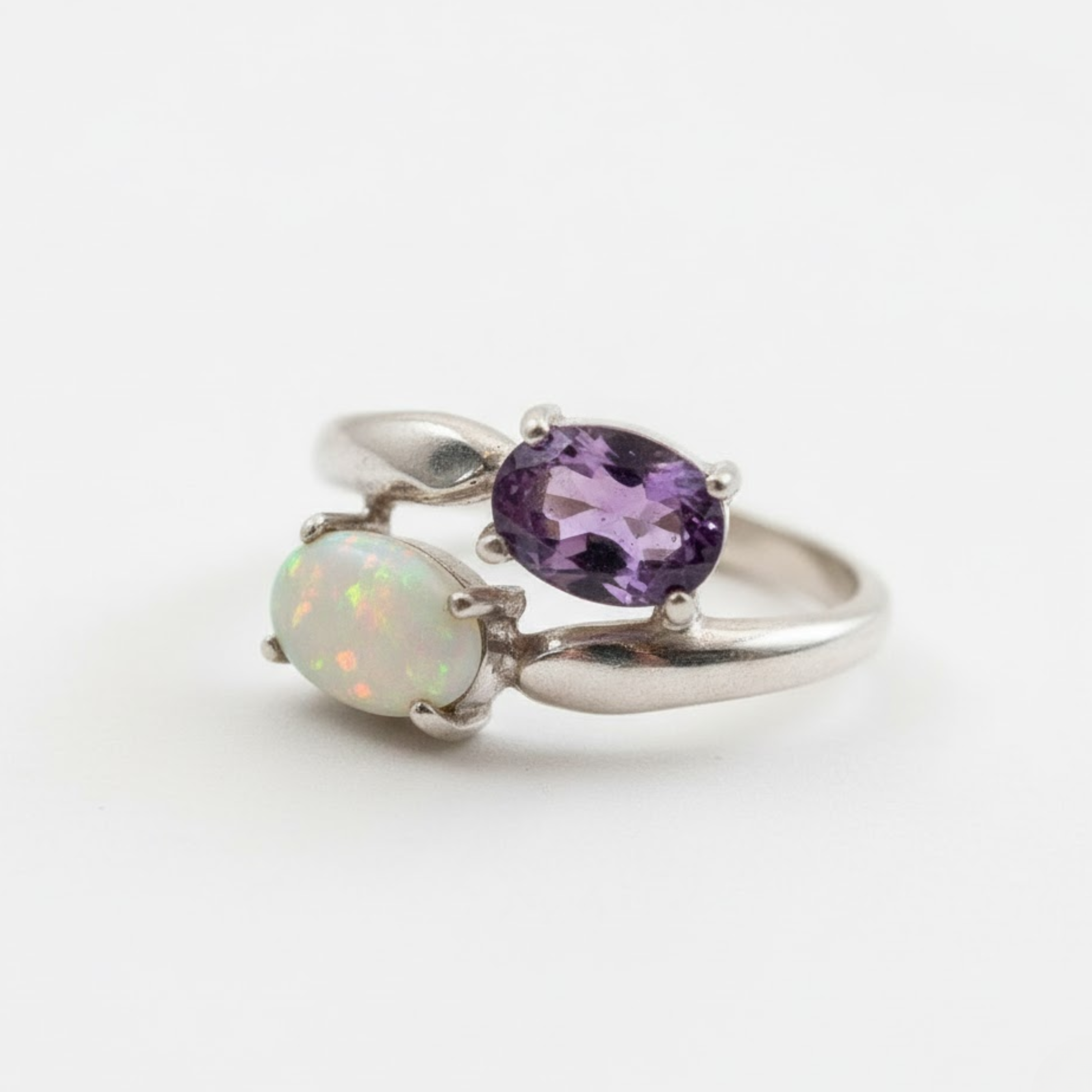 Beautifully crafted 925 Sterling Silver ring with natural Australian opals, symbolizing purity and hope for everyday elegance.