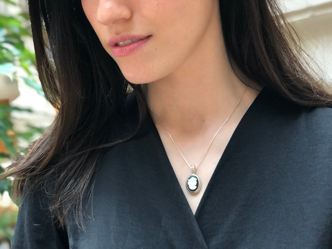 Cameo Pendant, Lady Pendant, Victorian Pendant, Roman Jewelry, Vintage Pendant, Roman Pendant, Carved Pendant, Silver Pendant, Solid Silver (572594765)