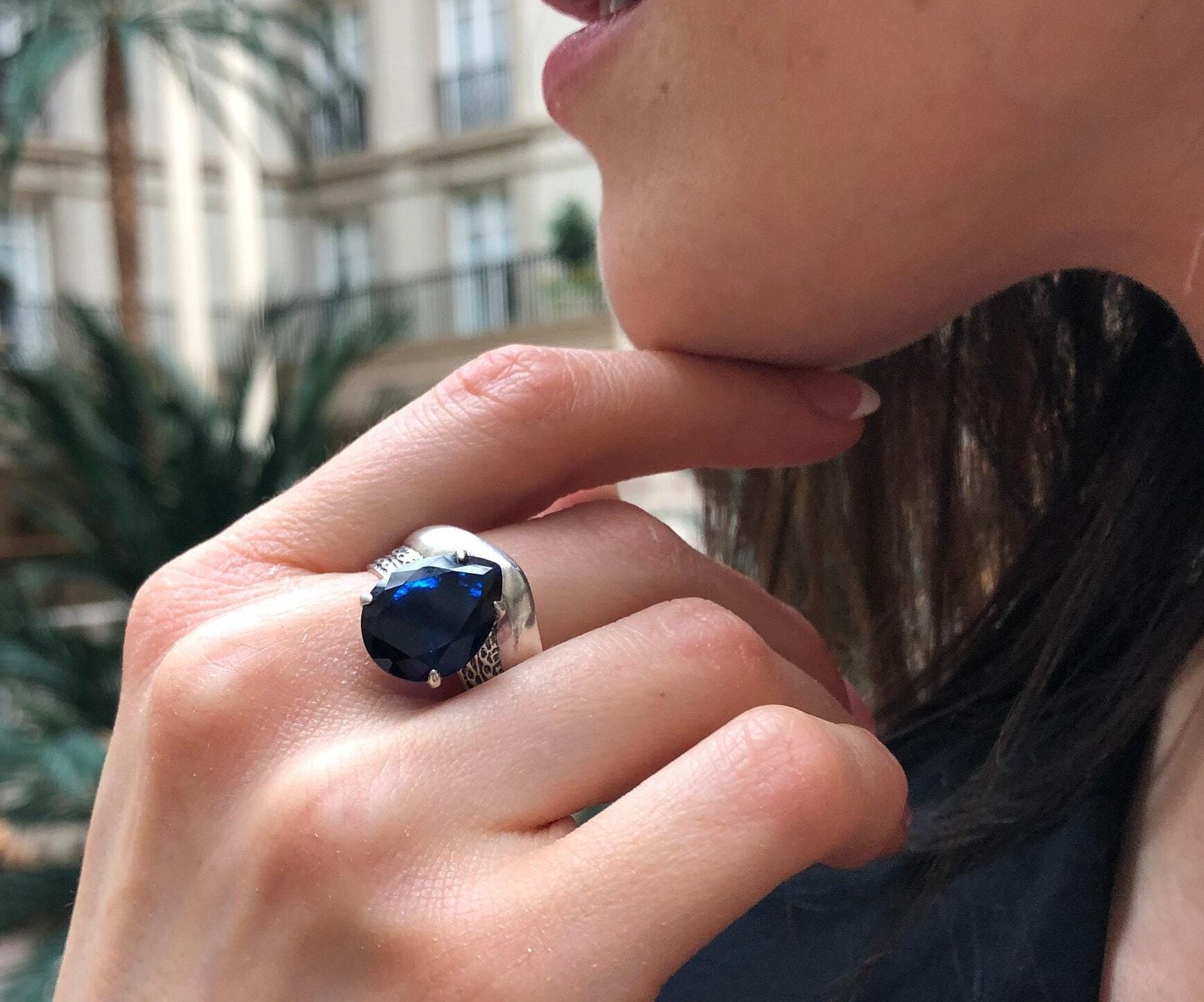 Sapphire ring in 925 Sterling Silver with prong-set blue sapphire, perfect for birthdays and everyday elegance.