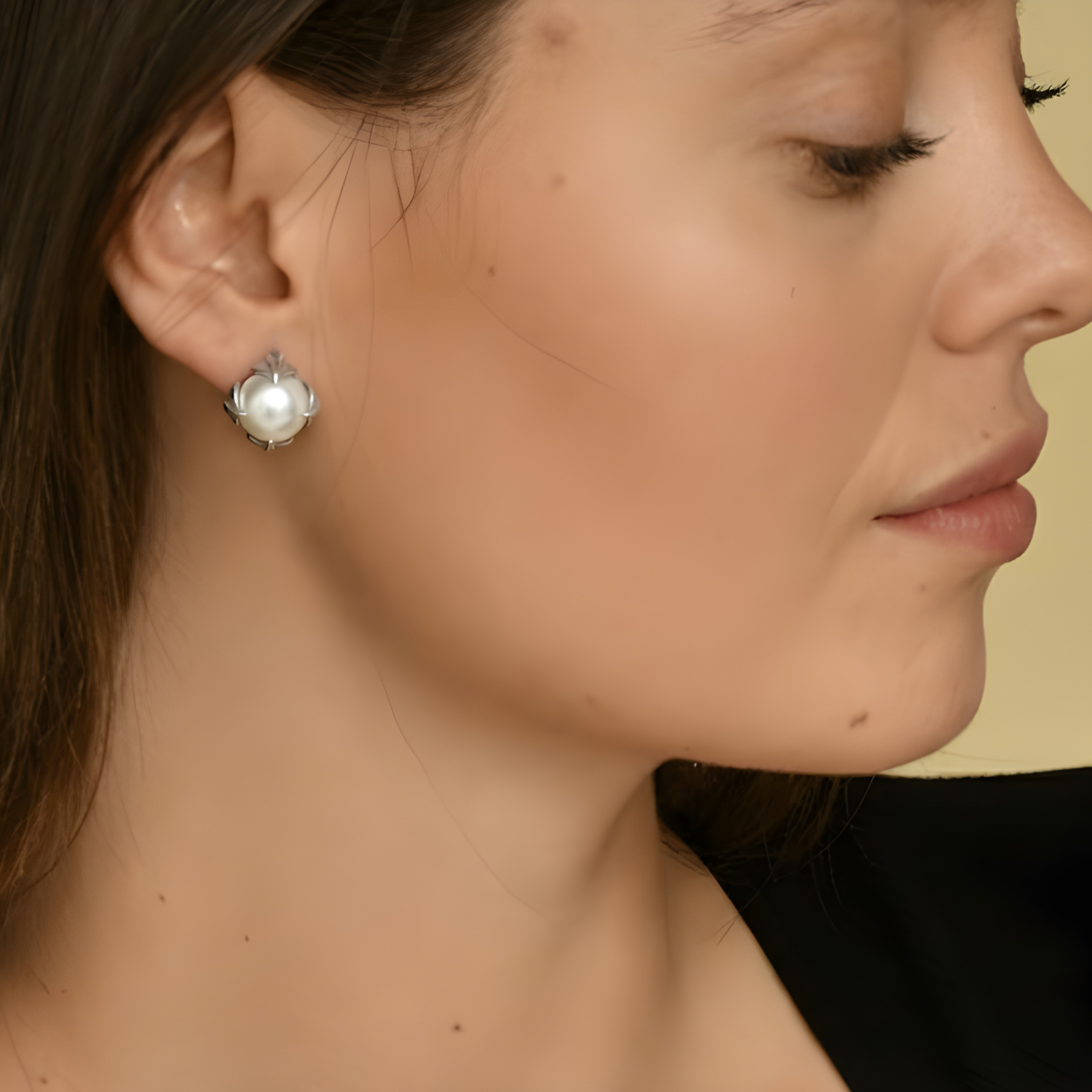 Elegant Natural Pearl Earrings in 925 Sterling Silver, featuring a prong setting, perfect for everyday wear and special occasions.