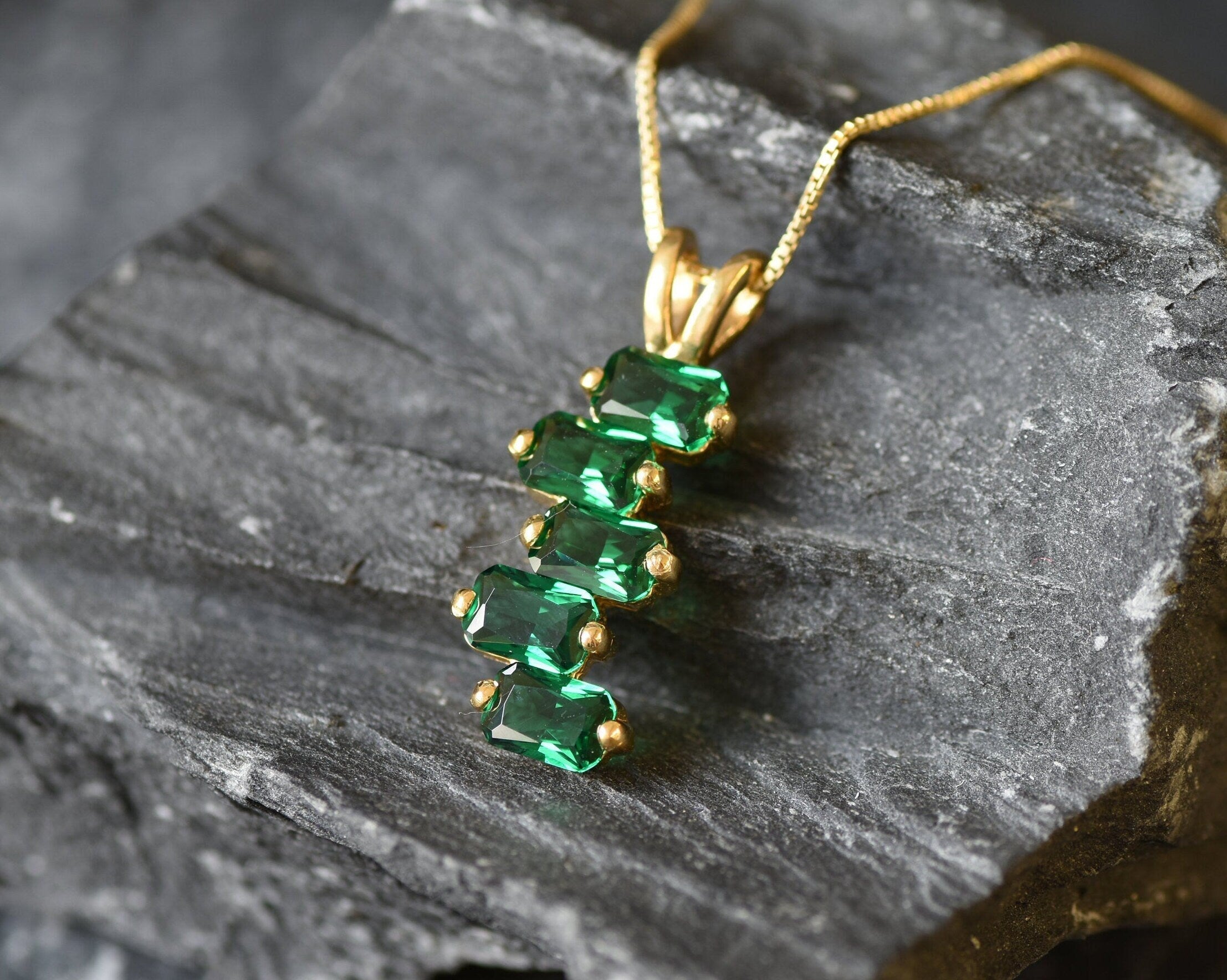 Emerald Baguette Pendant - Green Squares Necklace - Long Vintage Necklace