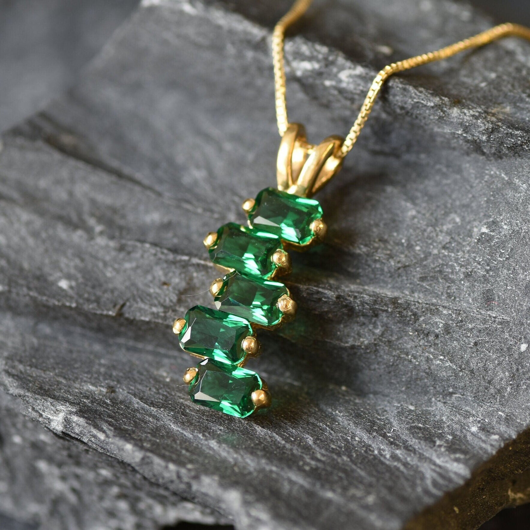 Stunning Created Emerald pendant in 18k Gold Vermeil, an ideal gift for May birthdays and everyday elegance.